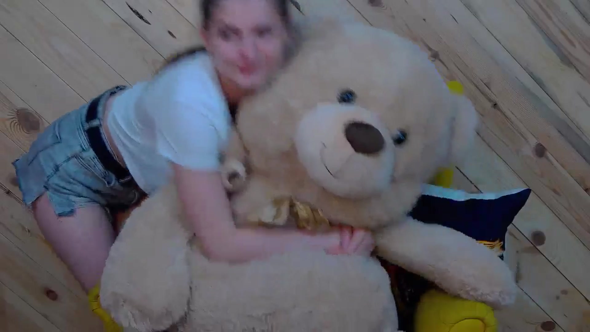 Gallery image thumbnail from LeslieKat's myfreecams stream on, 05/31/2024, 19:09 image 10 of 20