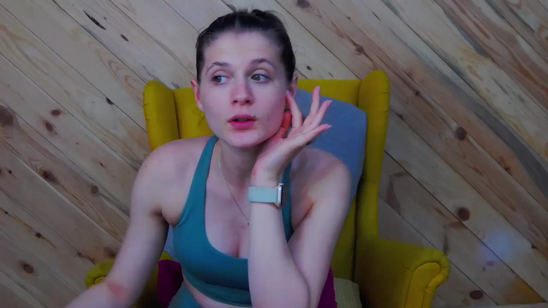 Gallery image thumbnail from LeslieKat's myfreecams stream on, 06/07/2024, 20:59 image 2 of 20