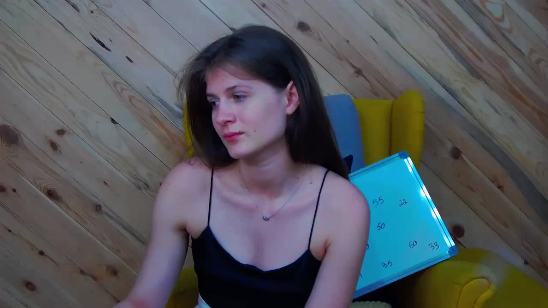 Gallery image thumbnail from LeslieKat's myfreecams stream on, 06/12/2024, 18:41 image 5 of 20