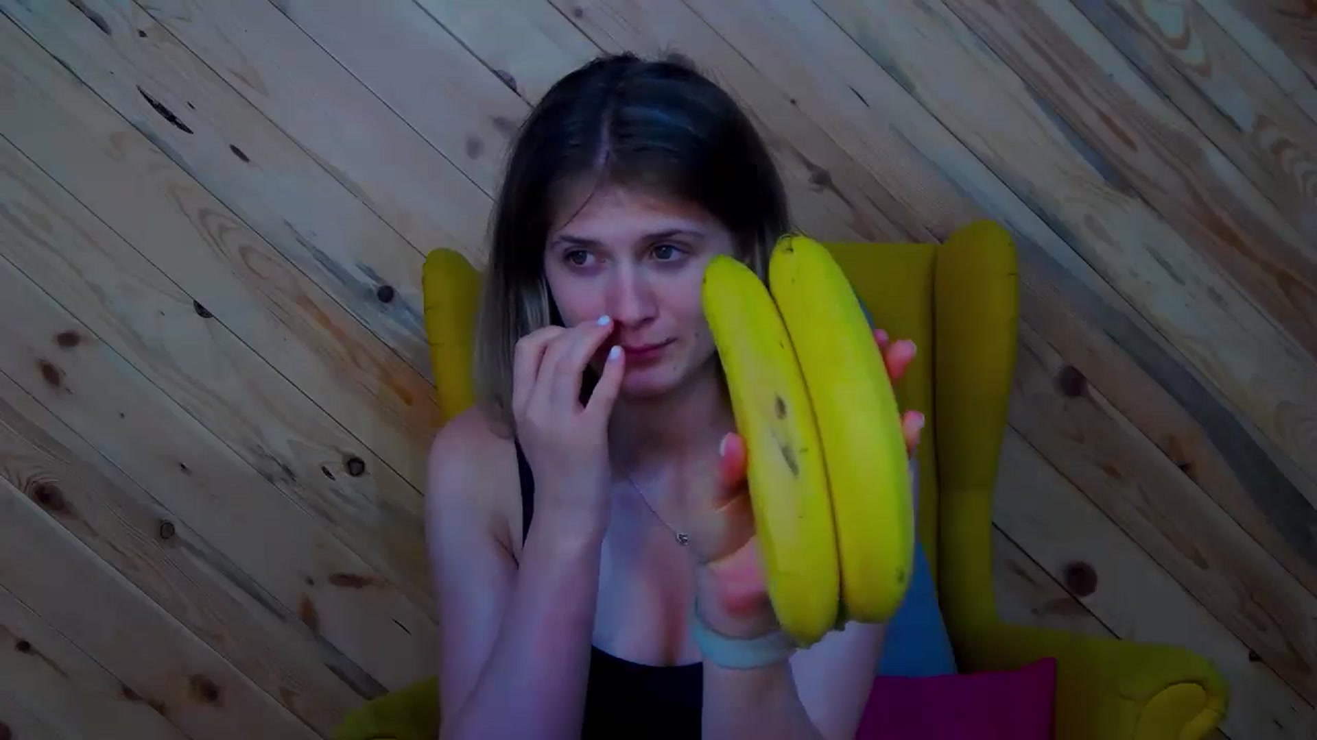 Gallery image thumbnail from LeslieKat's myfreecams stream on, 06/27/2024, 22:03 image 3 of 20