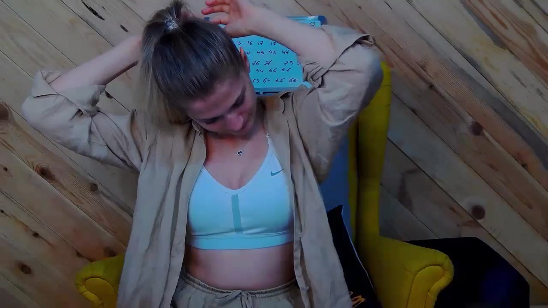 Gallery image thumbnail from LeslieKat's myfreecams stream on, 07/01/2024, 18:41 image 7 of 20