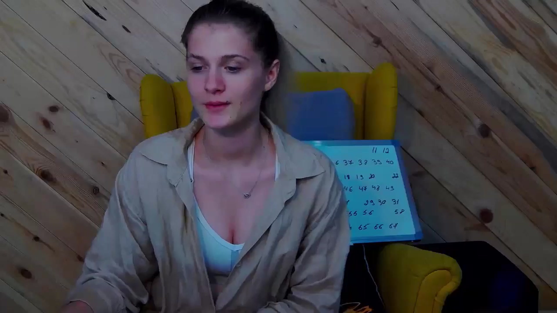 Gallery image thumbnail from LeslieKat's myfreecams stream on, 07/01/2024, 21:14 image 6 of 20