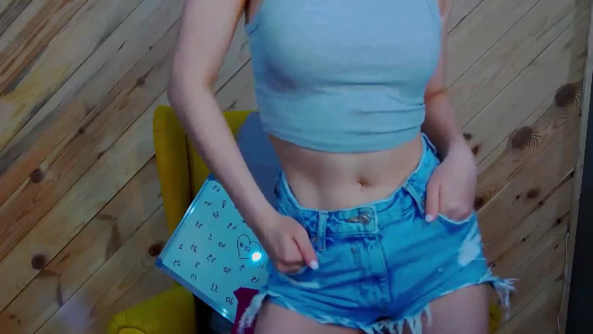 Gallery image thumbnail from LeslieKat's myfreecams stream on, 07/14/2024, 19:06 image 8 of 20