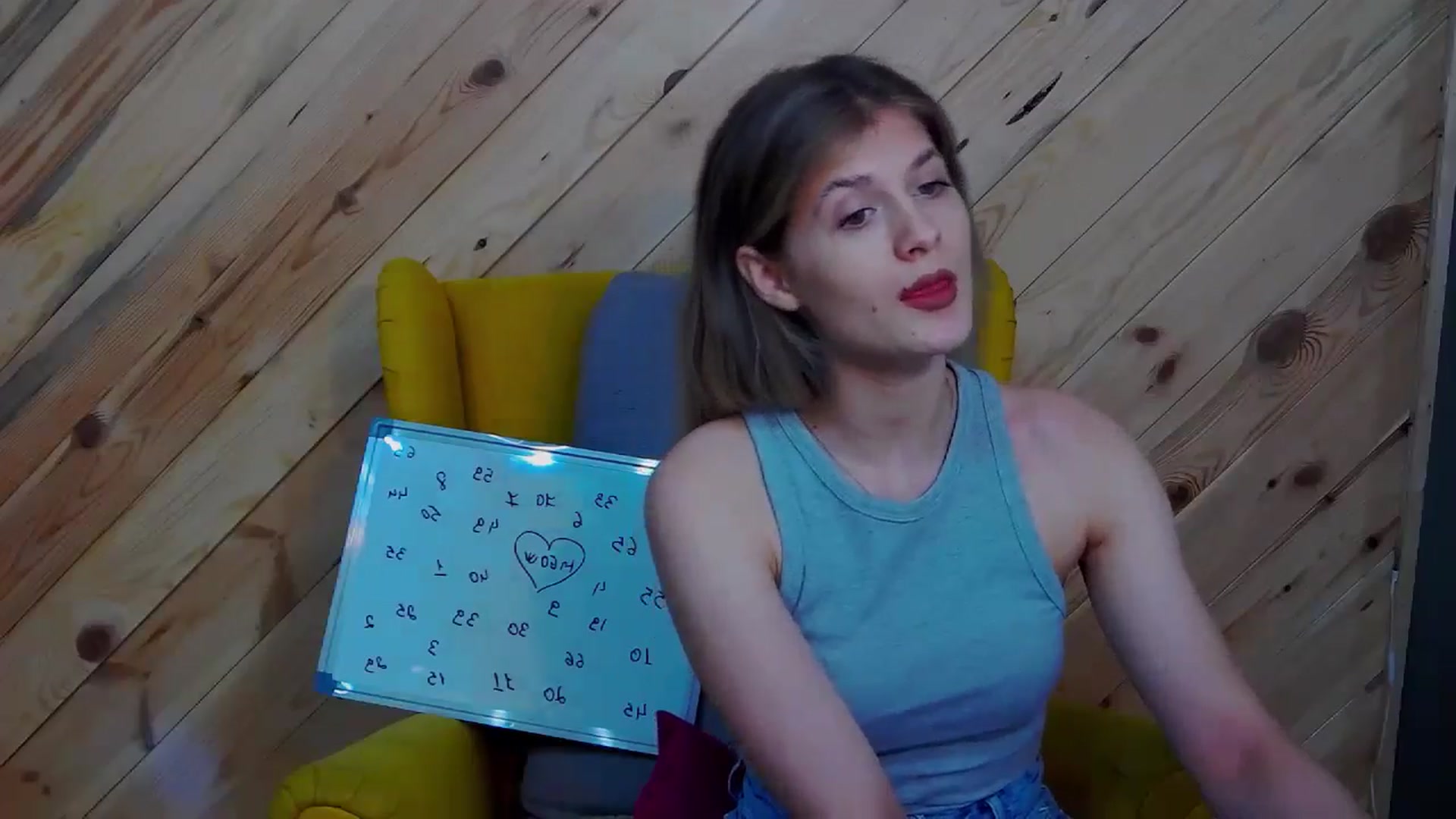 Gallery image thumbnail from LeslieKat's myfreecams stream on, 07/14/2024, 19:06 image 4 of 20
