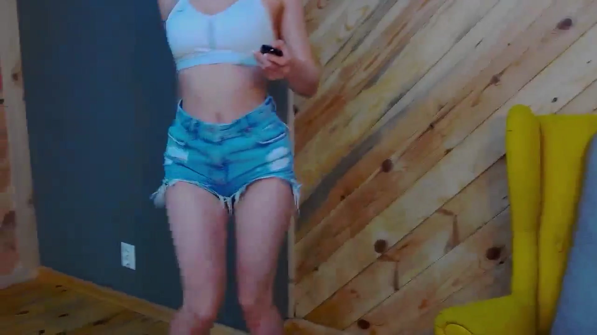 Gallery image thumbnail from LeslieKat's myfreecams stream on, 07/14/2024, 22:46 image 14 of 20