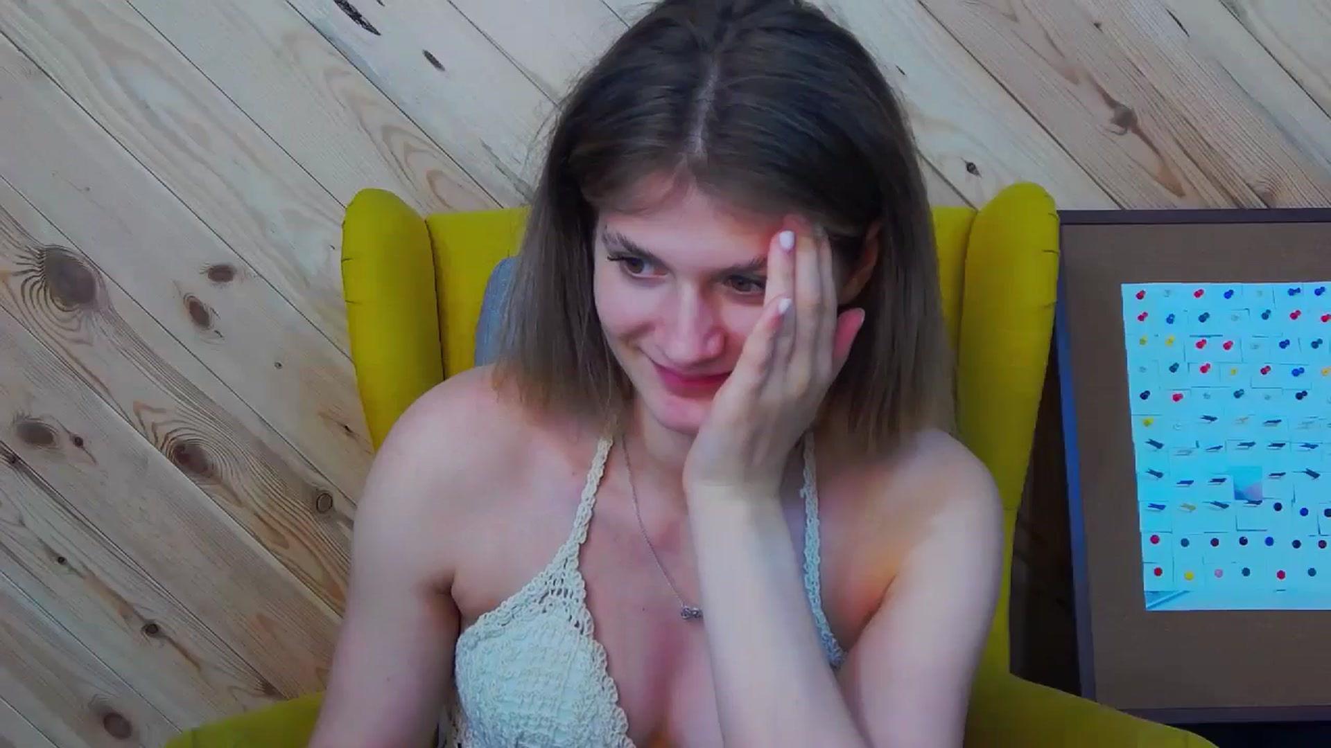 Gallery image thumbnail from LeslieKat's myfreecams stream on, 07/17/2024, 21:51 image 8 of 20