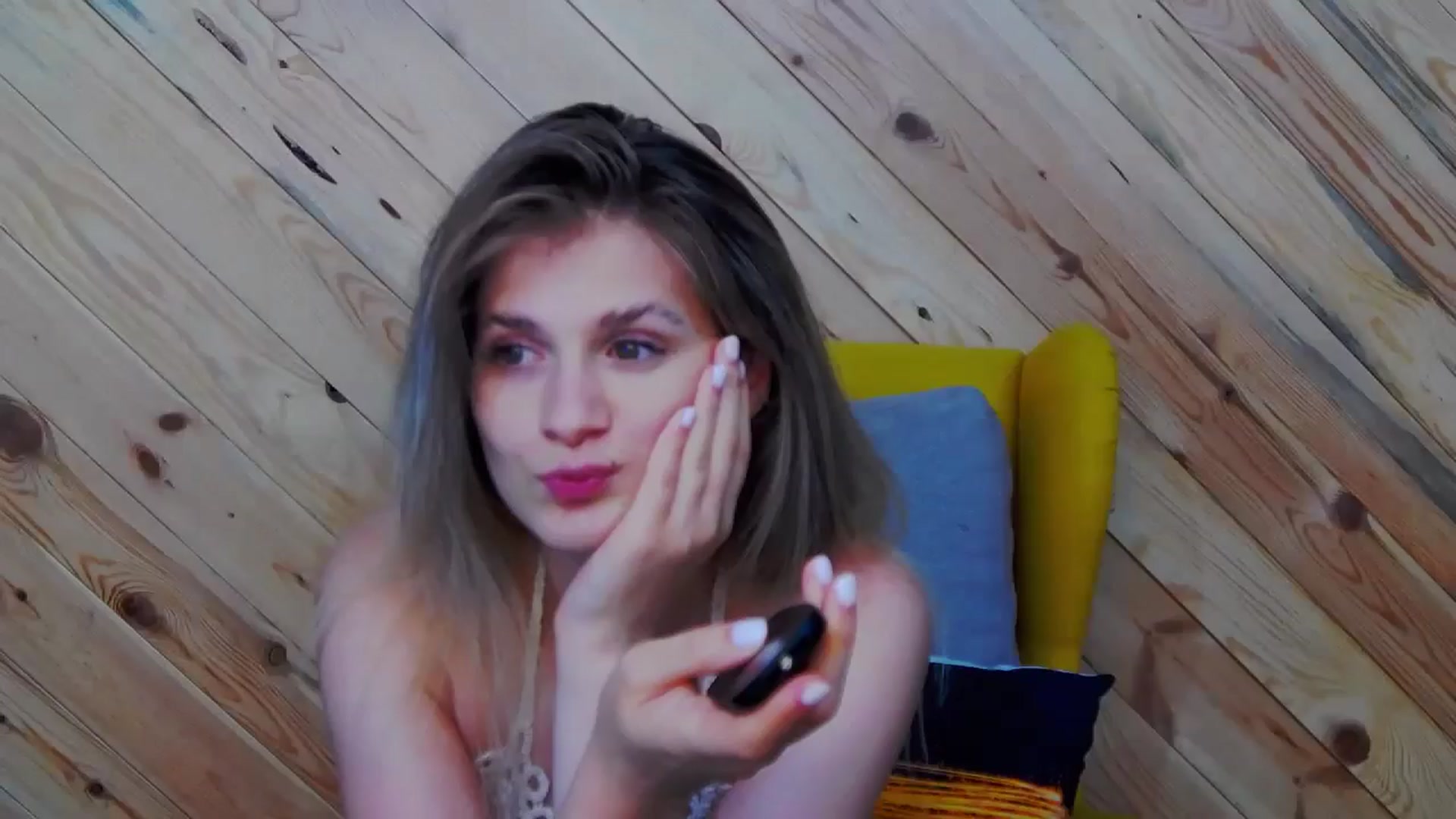 Gallery image thumbnail from LeslieKat's myfreecams stream on, 07/24/2024, 17:52 image 2 of 20