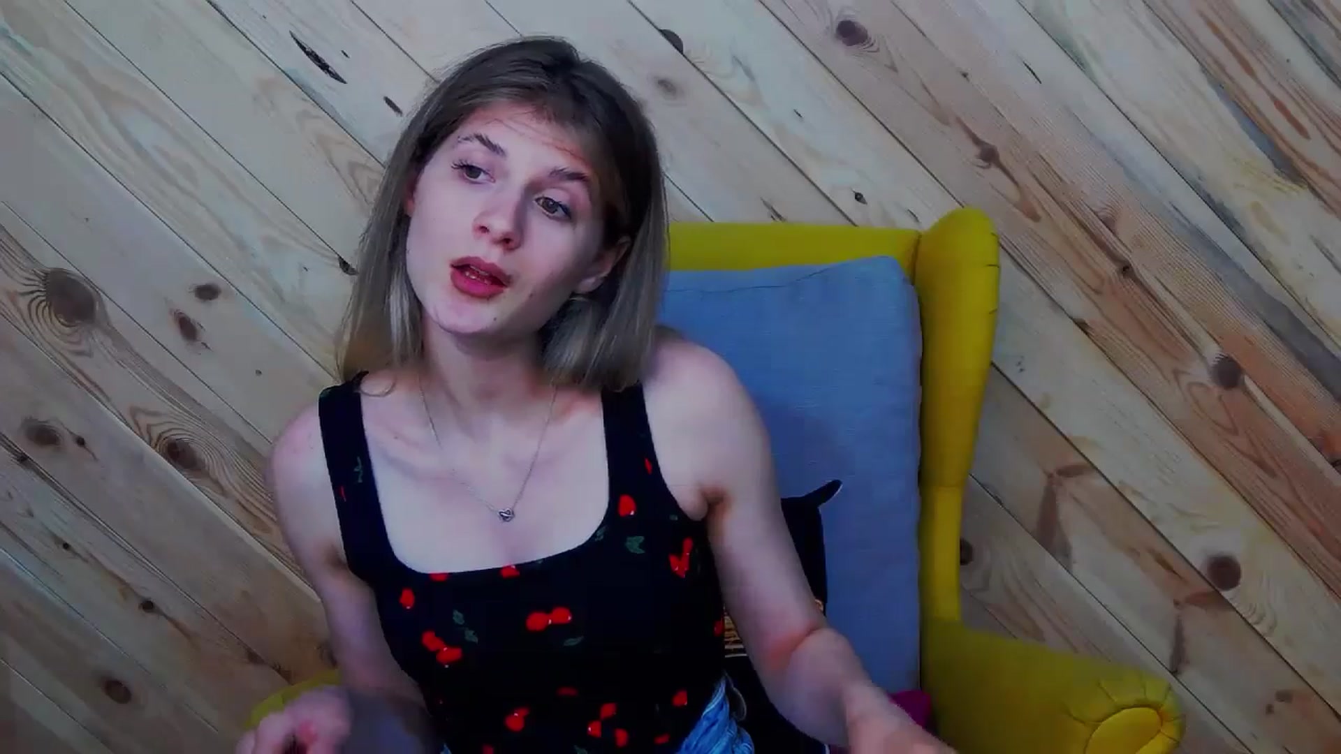 Gallery image thumbnail from LeslieKat's myfreecams stream on, 07/29/2024, 18:46 image 8 of 20