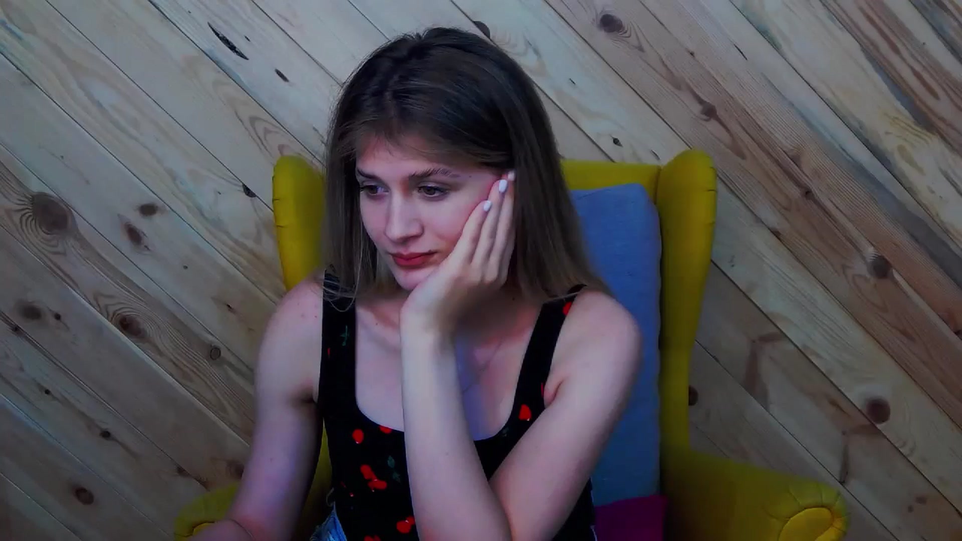 Gallery image thumbnail from LeslieKat's myfreecams stream on, 07/29/2024, 18:46 image 2 of 20