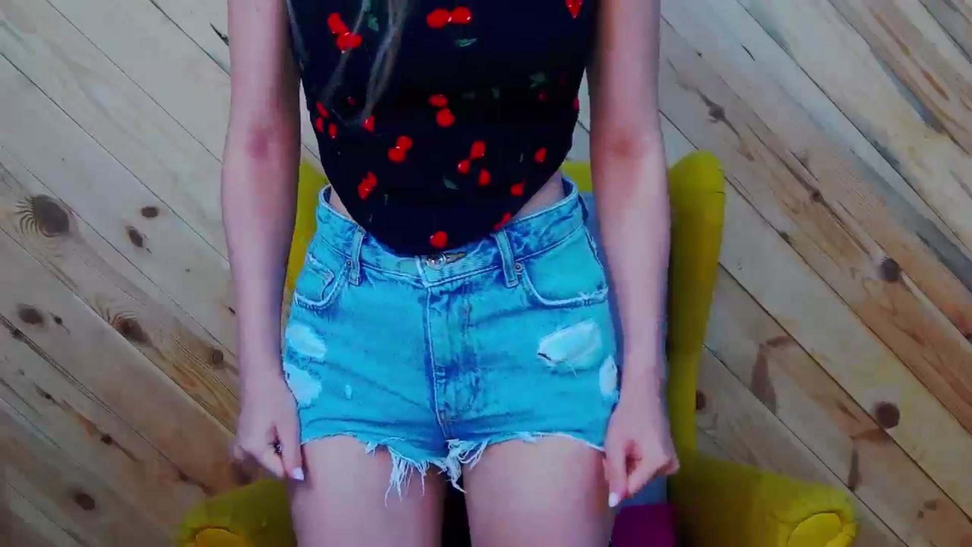Gallery image thumbnail from LeslieKat's myfreecams stream on, 07/29/2024, 18:46 image 11 of 20