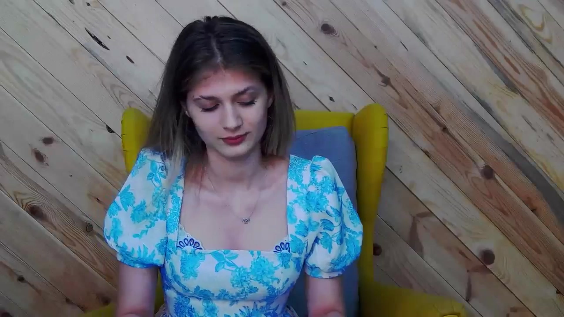 Gallery image thumbnail from LeslieKat's myfreecams stream on, 07/30/2024, 20:54 image 6 of 20