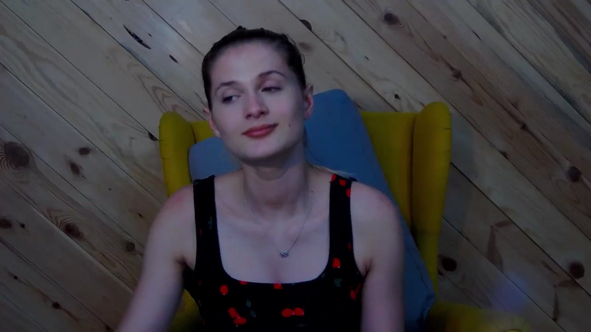 Gallery image thumbnail from LeslieKat's myfreecams stream on, 08/21/2024, 18:51 image 5 of 20