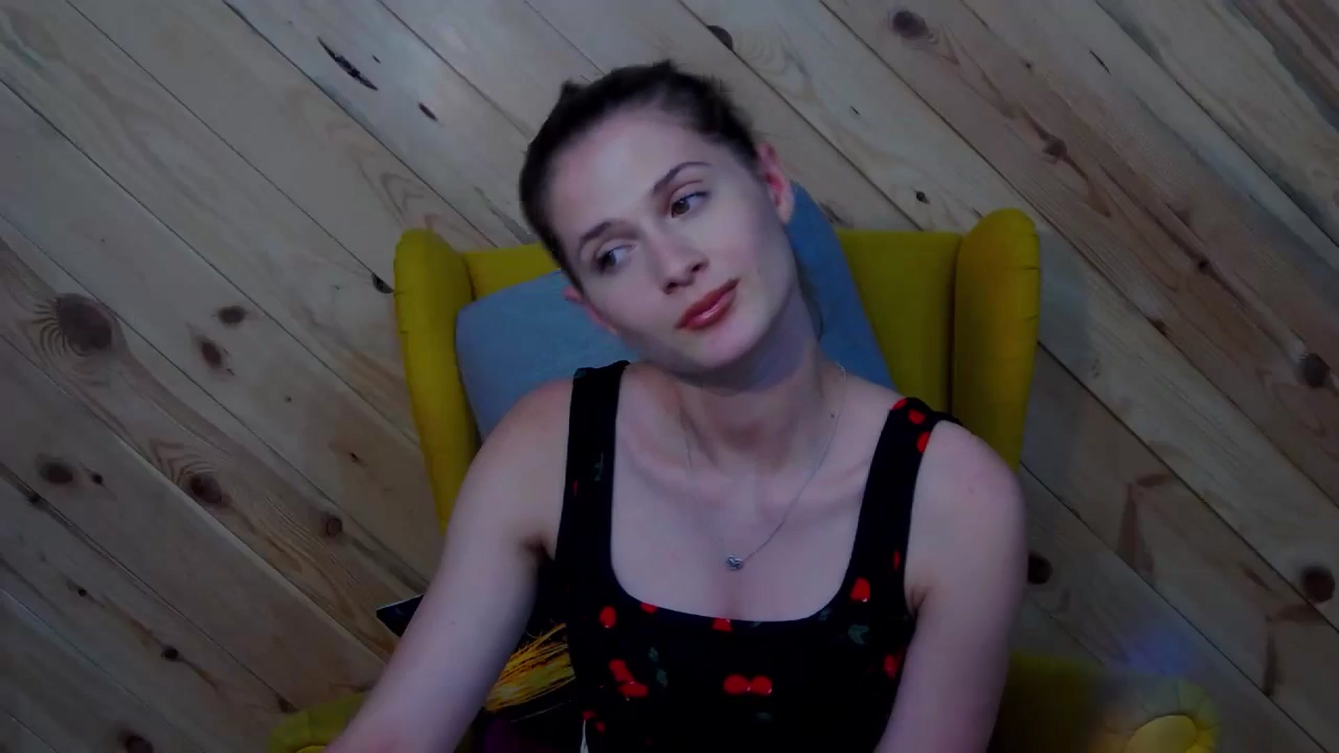 Gallery image thumbnail from LeslieKat's myfreecams stream on, 08/21/2024, 20:32 image 12 of 20