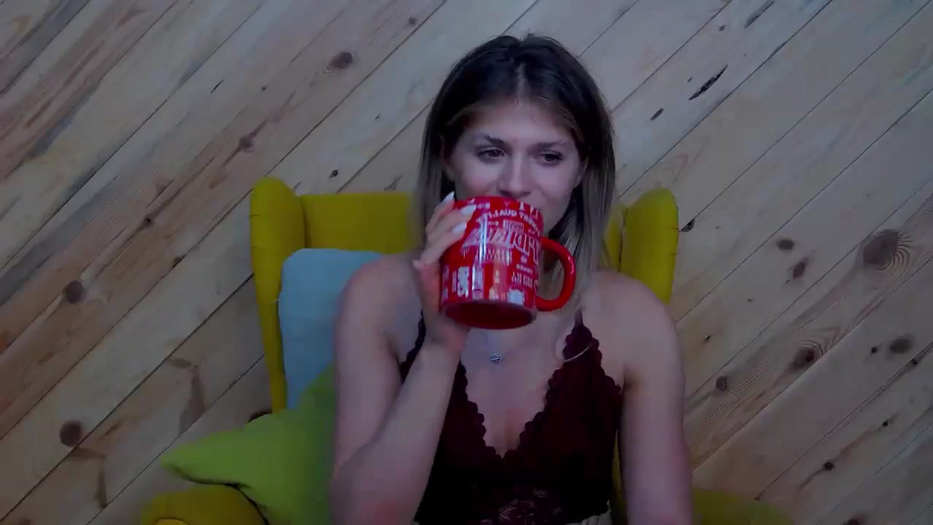 Gallery image thumbnail from LeslieKat's myfreecams stream on, 09/22/2024, 23:46 image 14 of 20