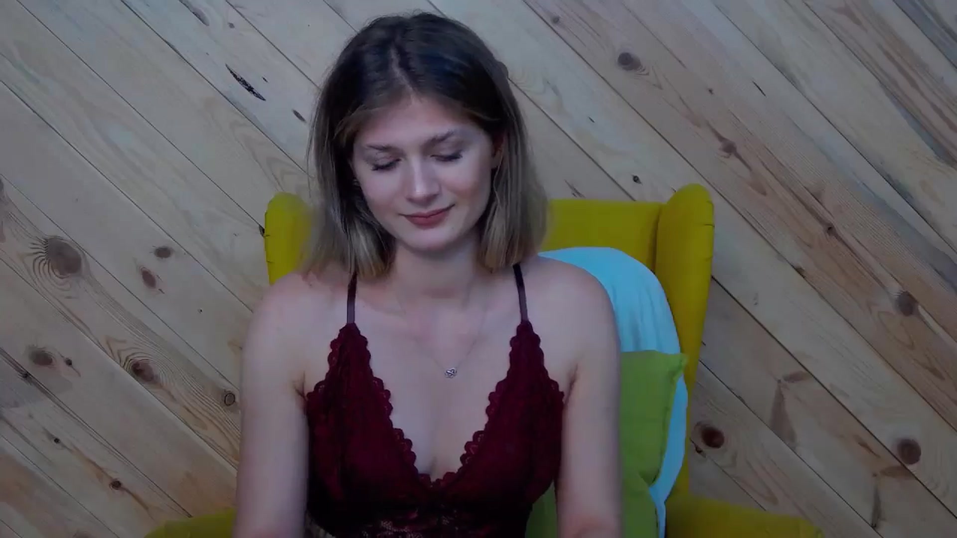 Gallery image thumbnail from LeslieKat's myfreecams stream on, 09/28/2024, 17:51 image 19 of 20