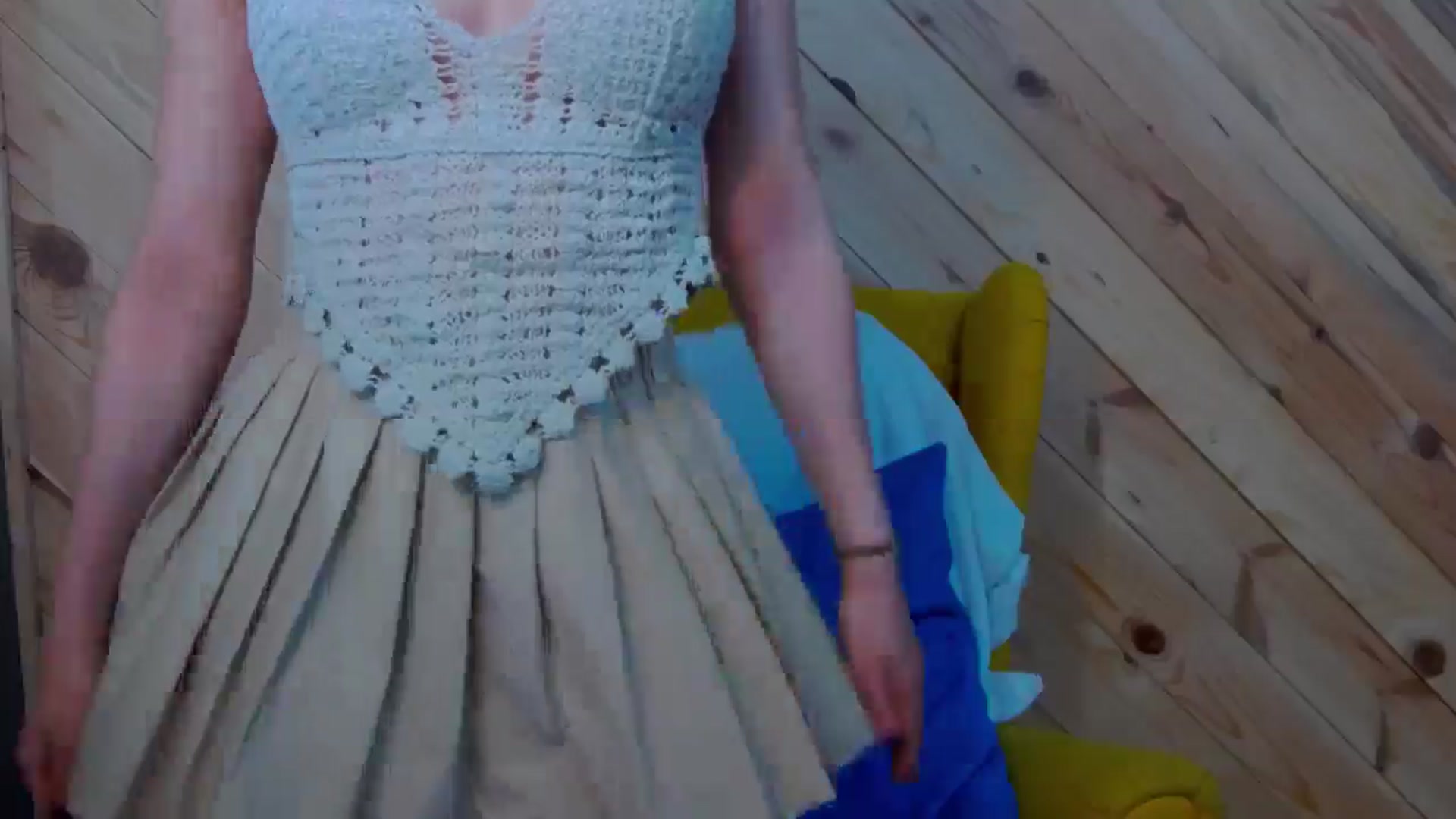 Gallery image thumbnail from LeslieKat's myfreecams stream on, 10/17/2024, 17:55 image 10 of 20