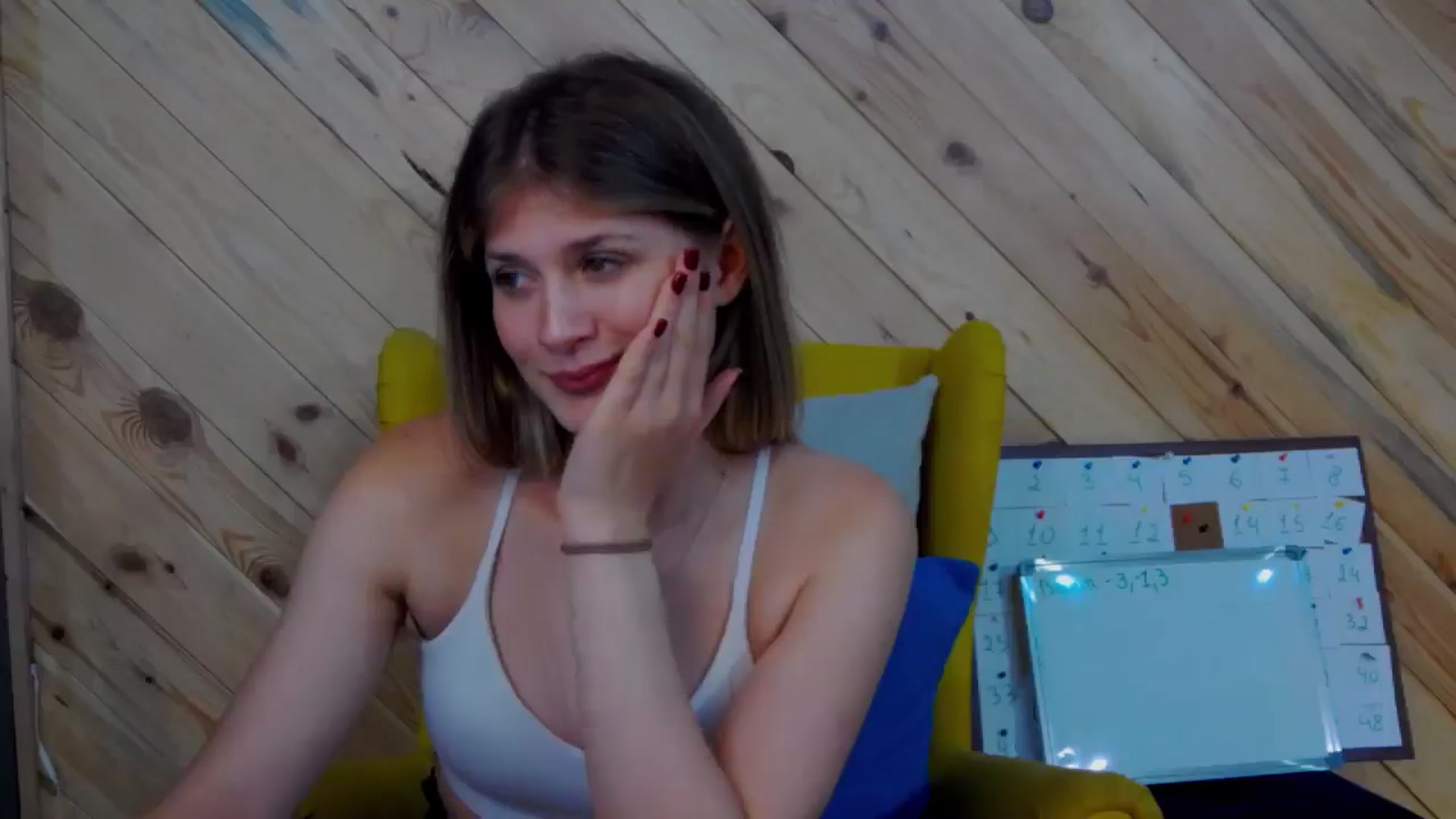 Gallery image thumbnail from LeslieKat's myfreecams stream on, 10/21/2024, 19:02 image 9 of 20