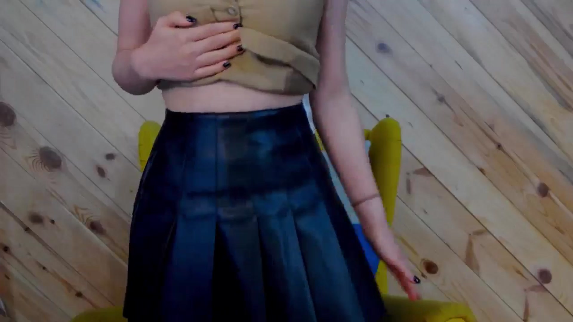 Gallery image thumbnail from LeslieKat's myfreecams stream on, 10/23/2024, 17:43 image 7 of 20