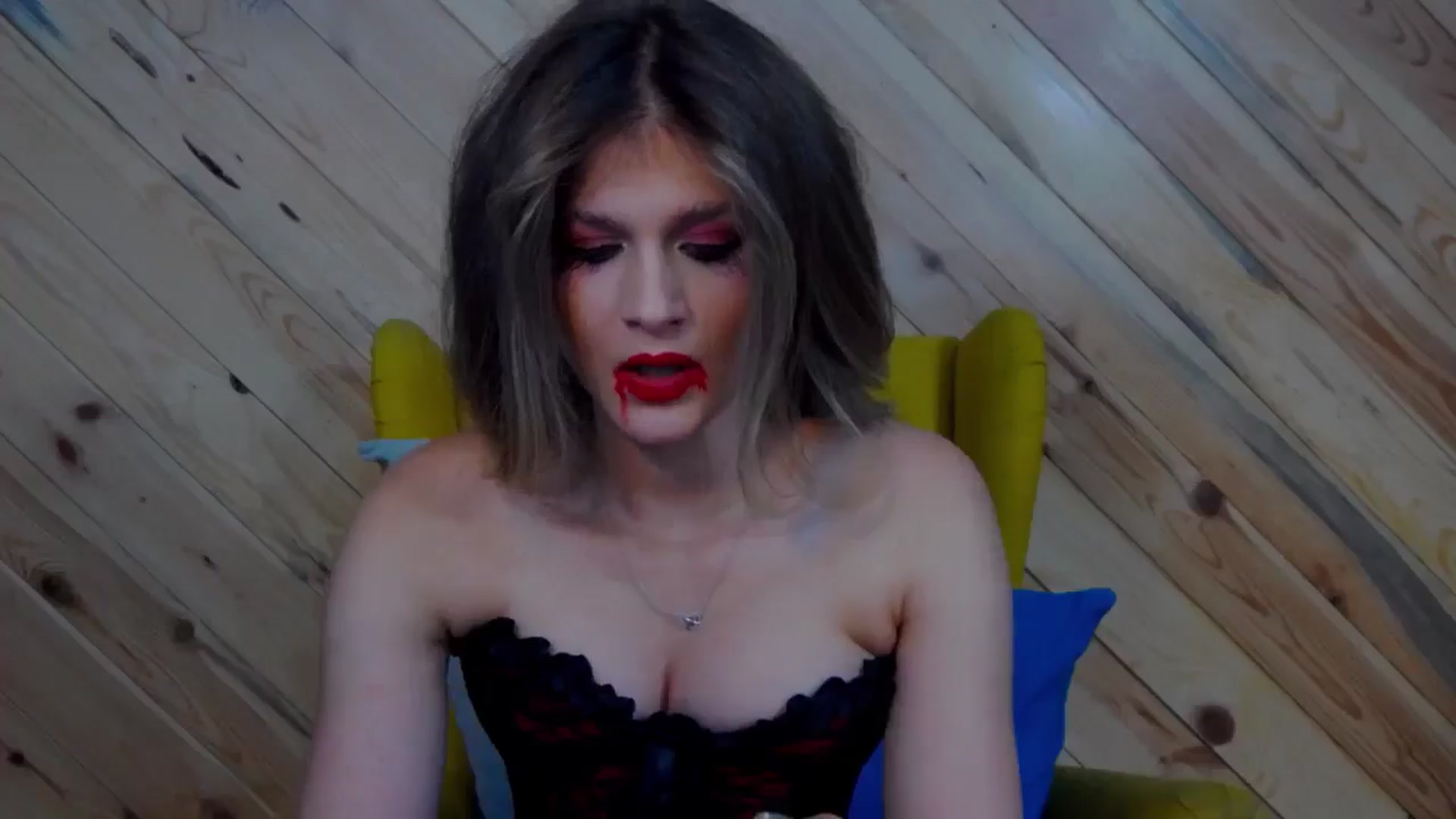 Gallery image thumbnail from LeslieKat's myfreecams stream on, 10/31/2024, 20:00 image 13 of 20