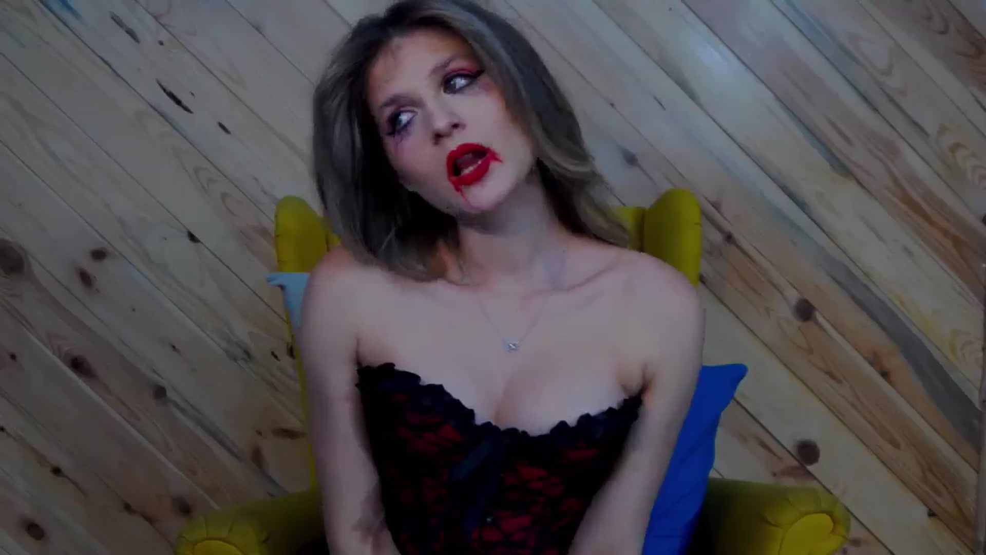 Gallery image thumbnail from LeslieKat's myfreecams stream on, 10/31/2024, 20:00 image 6 of 20