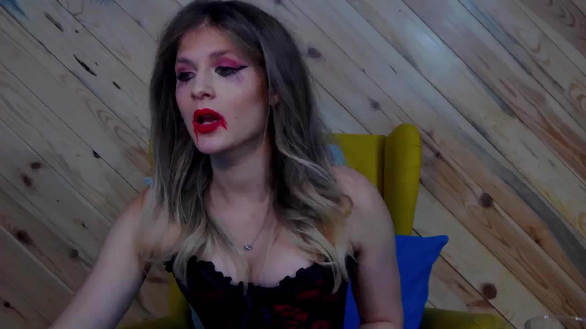 Gallery image thumbnail from LeslieKat's myfreecams stream on, 10/31/2024, 20:00 image 20 of 20