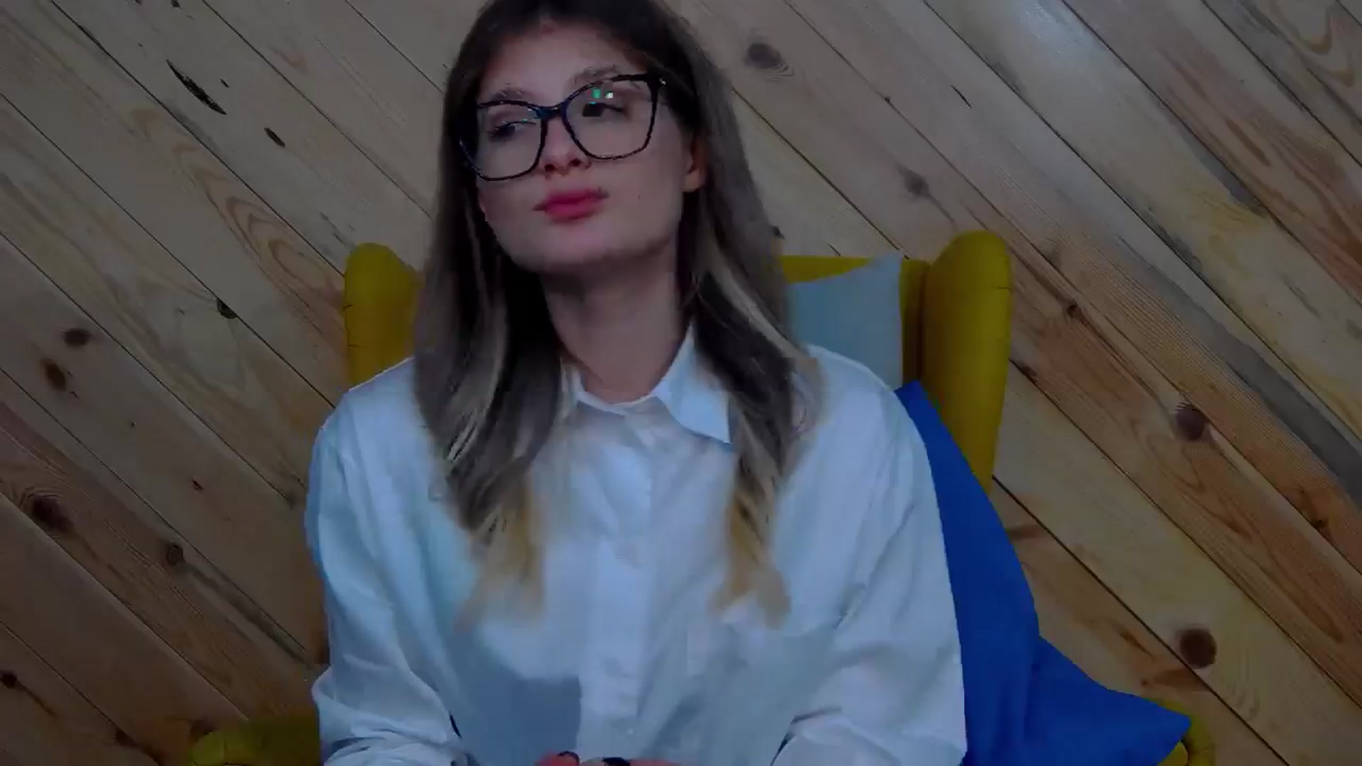 Gallery image thumbnail from LeslieKat's myfreecams stream on, 11/04/2024, 23:02 image 4 of 20