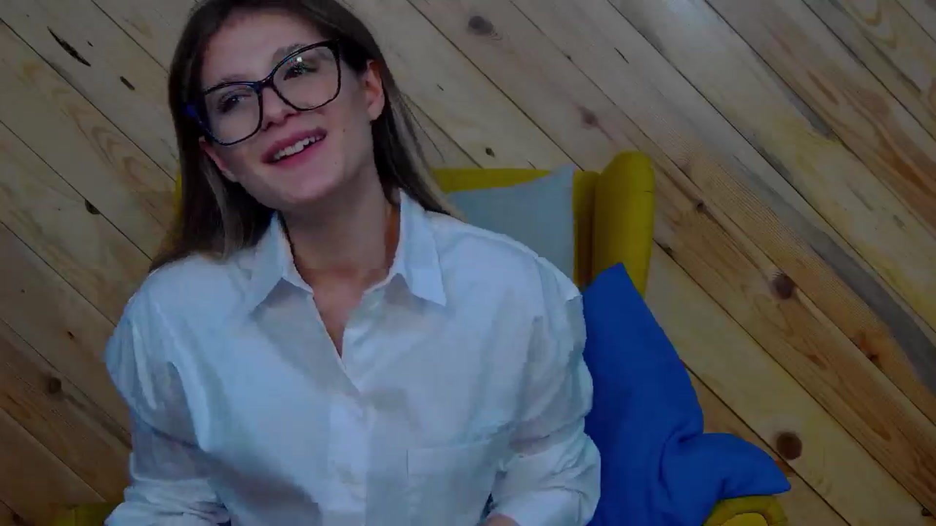 Gallery image thumbnail from LeslieKat's myfreecams stream on, 11/04/2024, 23:02 image 14 of 20