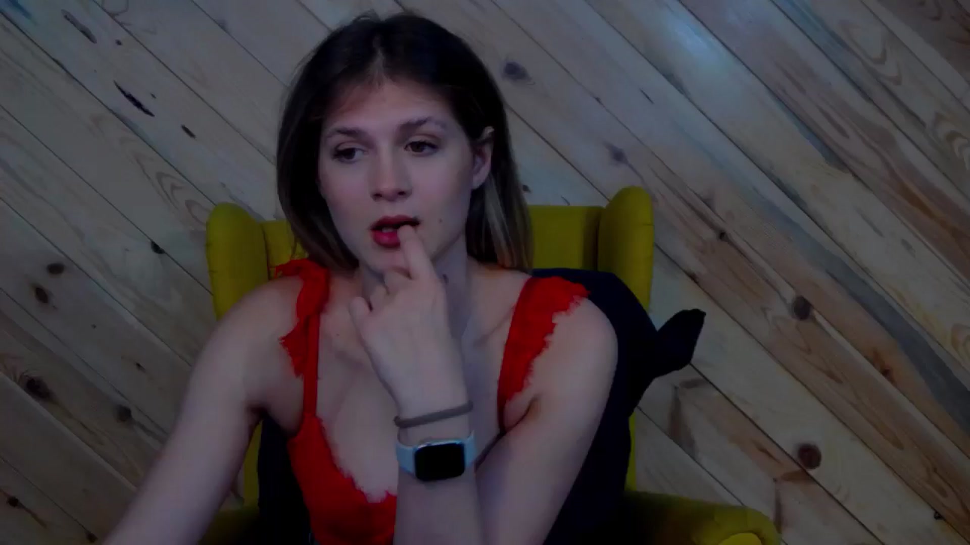 Gallery image thumbnail from LeslieKat's myfreecams stream on, 11/13/2024, 19:57 image 3 of 20
