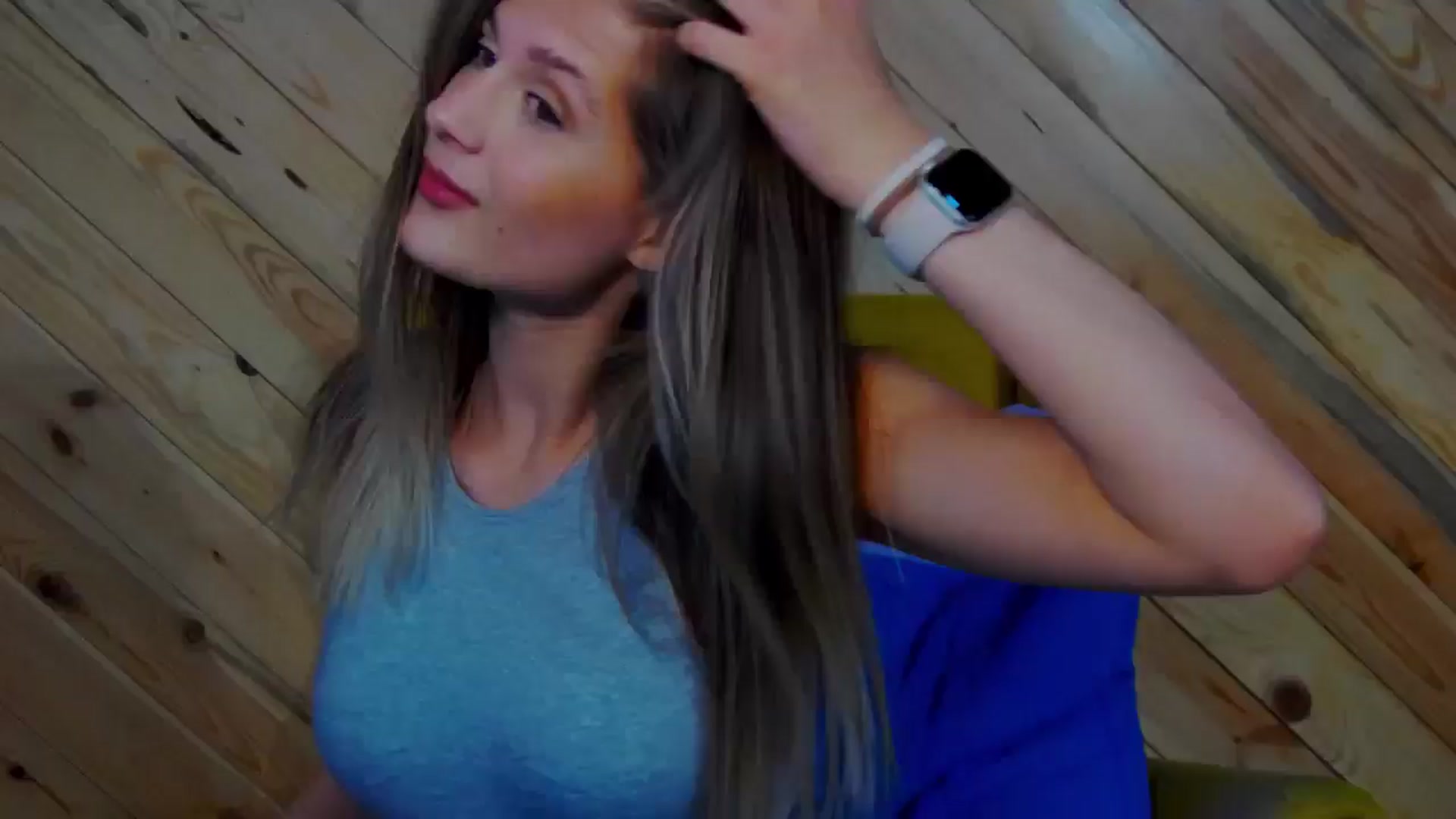 Gallery image thumbnail from LeslieKat's myfreecams stream on, 11/18/2024, 20:15 image 3 of 20