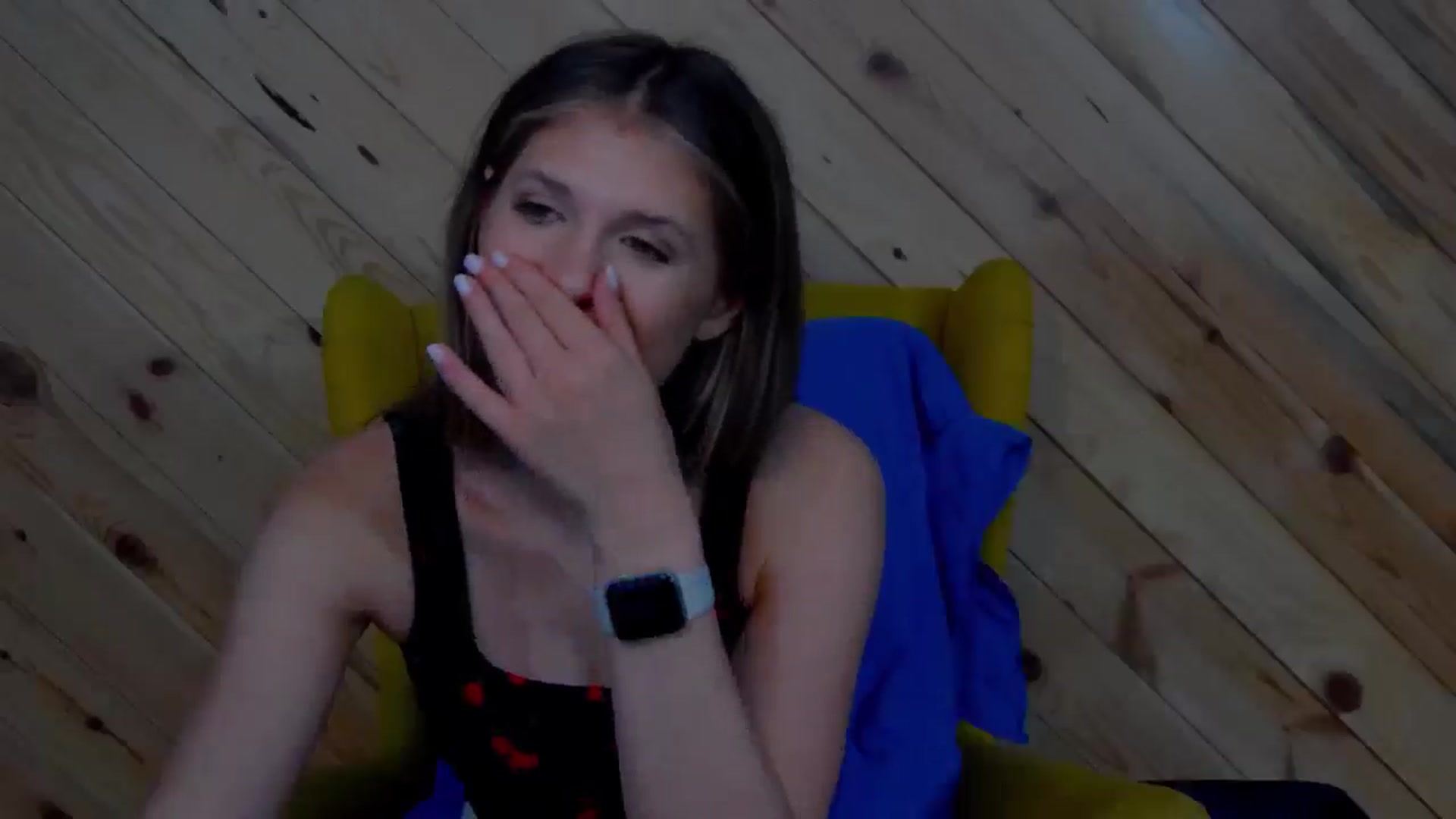 Gallery image thumbnail from LeslieKat's myfreecams stream on, 12/02/2024, 24:46 image 6 of 20
