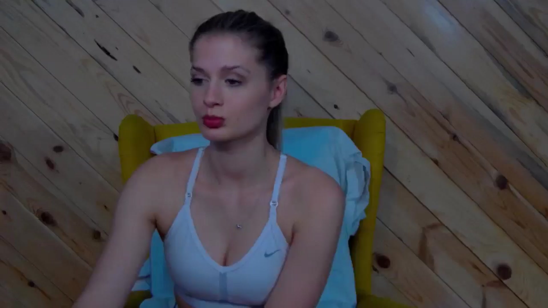 Gallery image thumbnail from LeslieKat's myfreecams stream on, 12/02/2024, 19:48 image 11 of 20