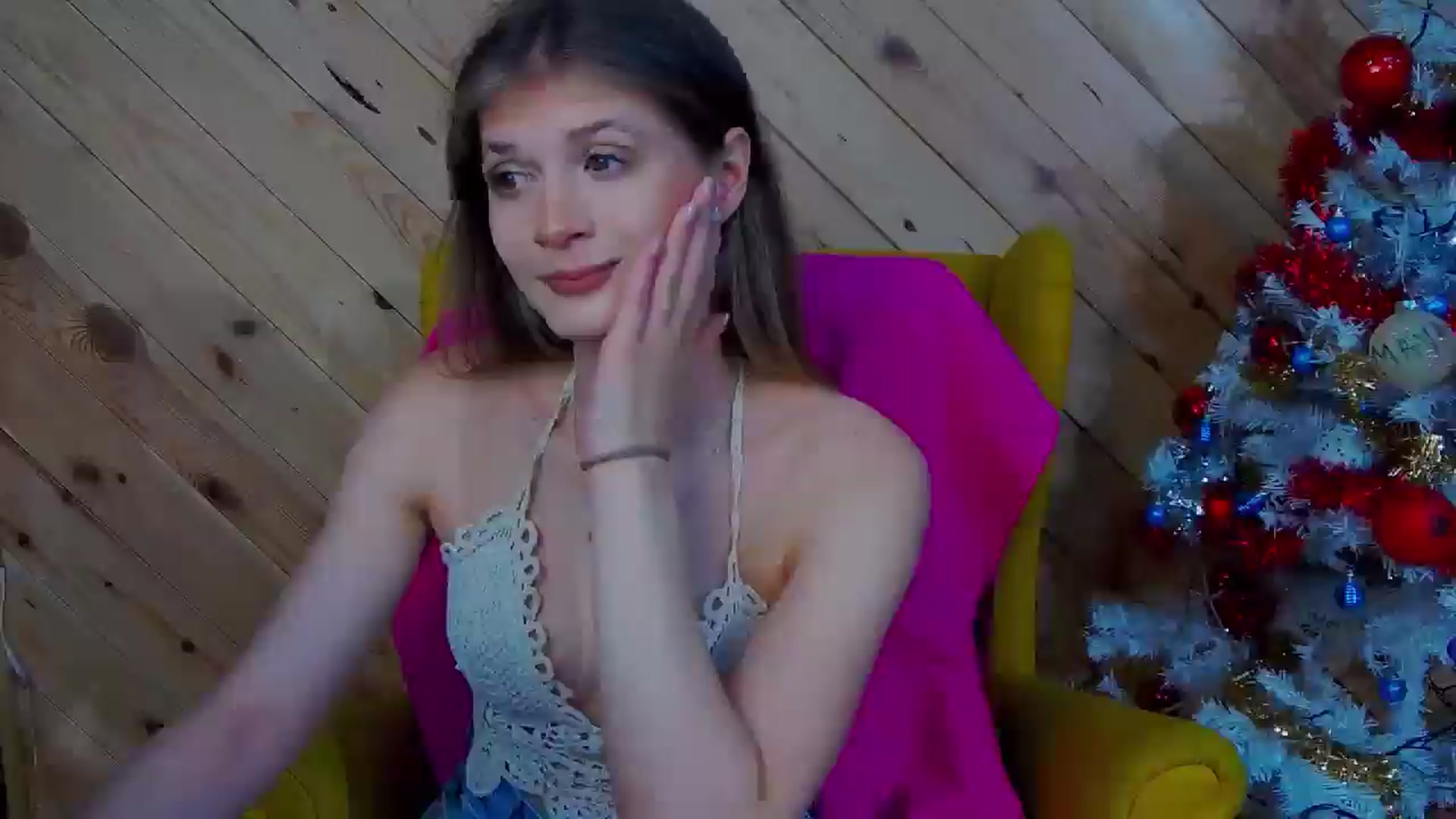 Gallery image thumbnail from LeslieKat's myfreecams stream on, 12/23/2024, 20:43 image 8 of 20