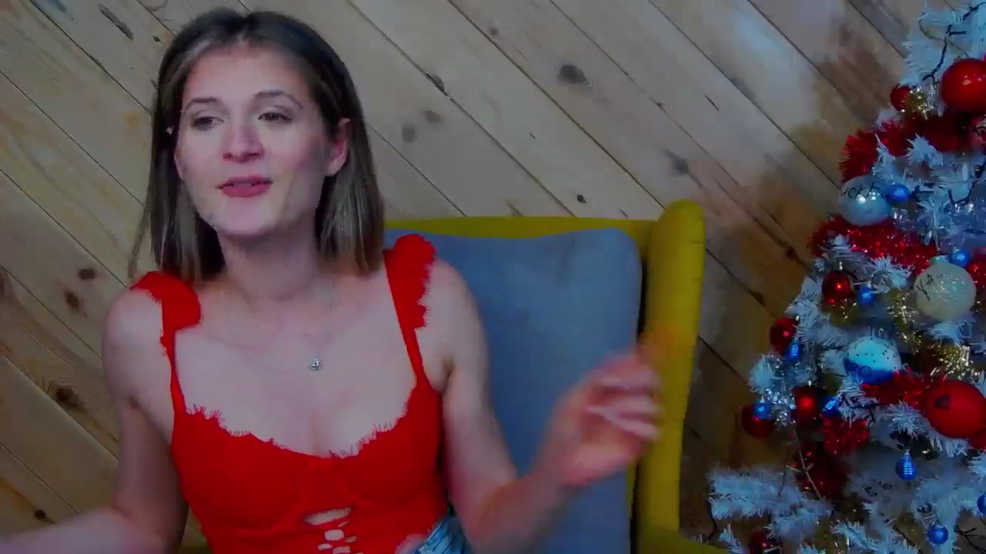 Gallery image thumbnail from LeslieKat's myfreecams stream on, 12/26/2024, 01:05 image 16 of 20