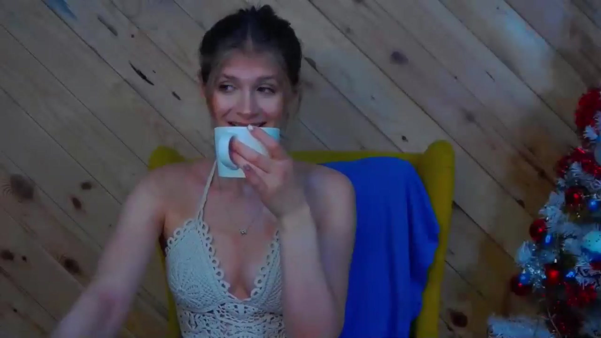 Gallery image thumbnail from LeslieKat's myfreecams stream on, 01/01/2025, 17:52 image 10 of 20