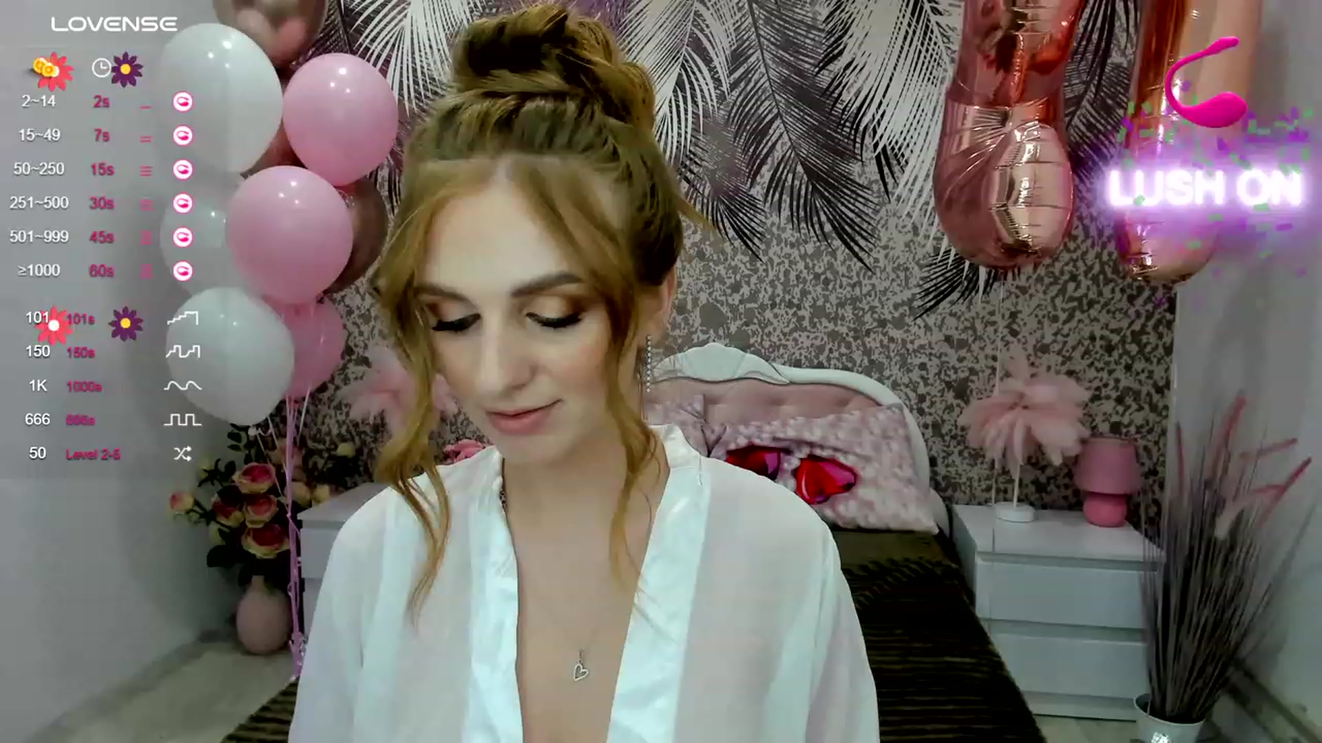 Gallery image thumbnail from LettiTheFox's myfreecams stream on, 08/24/2023, 12:20 image 8 of 20