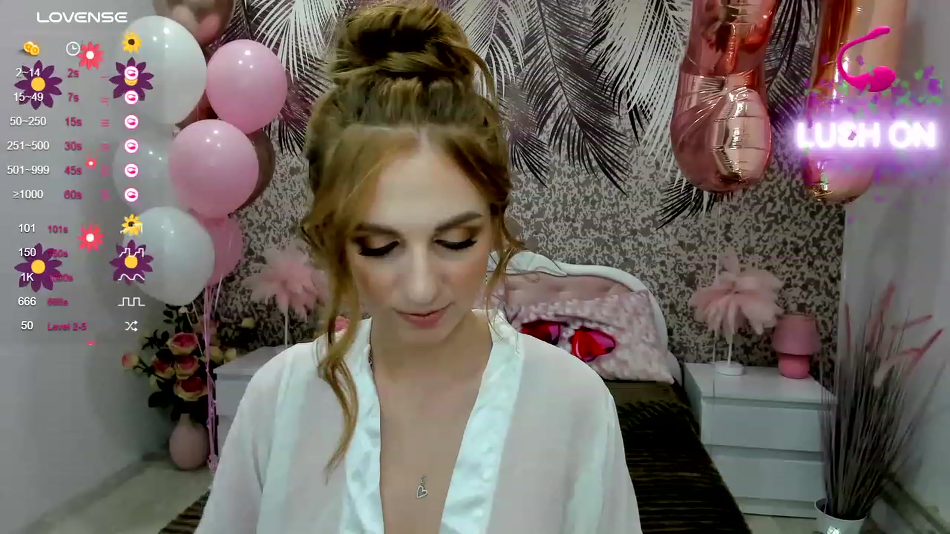 Gallery image thumbnail from LettiTheFox's myfreecams stream on, 08/24/2023, 12:20 image 9 of 20