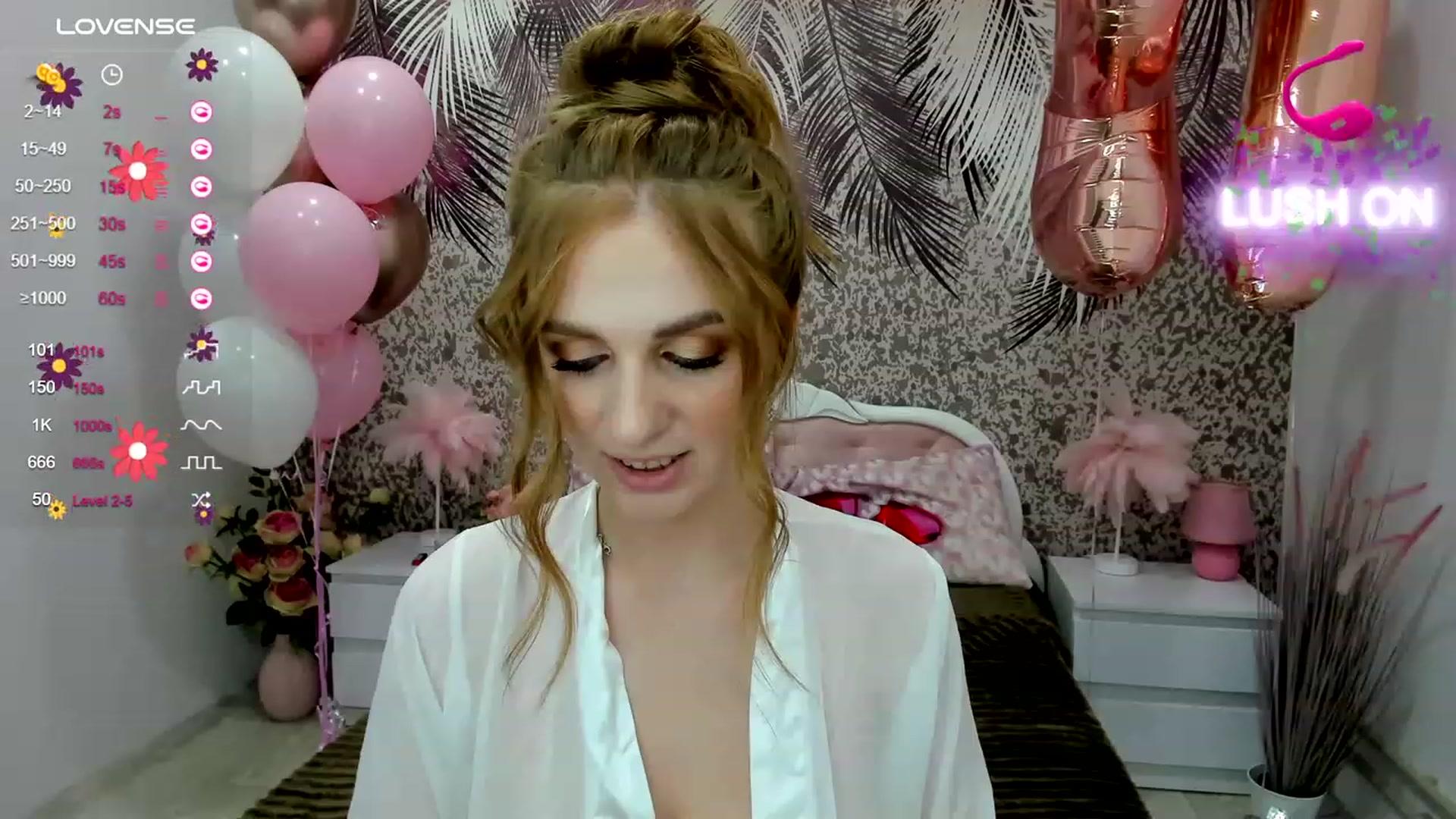 Gallery image thumbnail from LettiTheFox's myfreecams stream on, 08/24/2023, 12:20 image 4 of 20