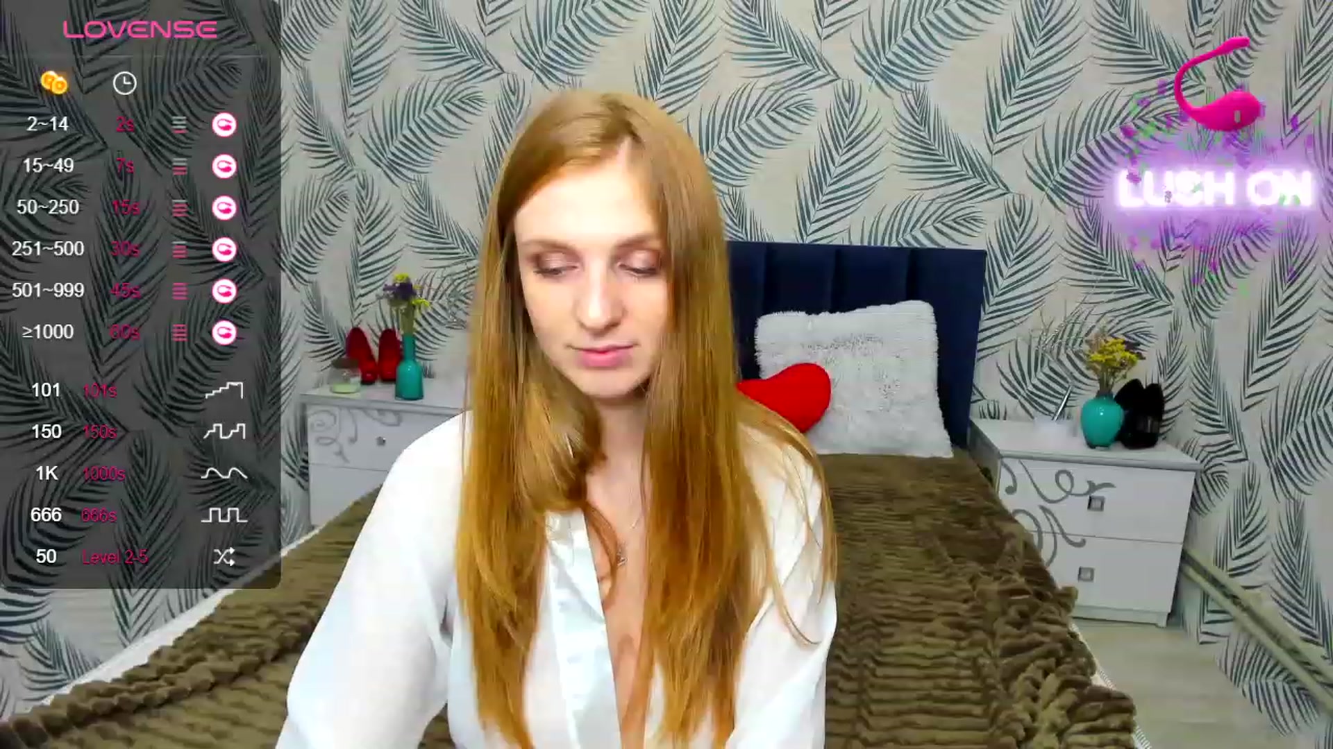 Gallery image thumbnail from LettiTheFox's myfreecams stream on, 09/27/2023, 11:56 image 3 of 20