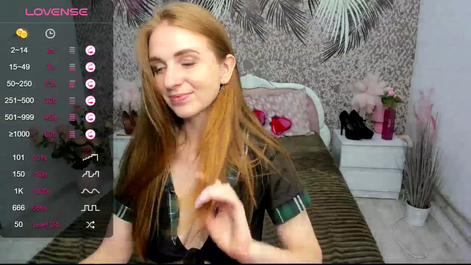 Gallery image thumbnail from LettiTheFox's myfreecams stream on, 06/01/2024, 15:59 image 12 of 20