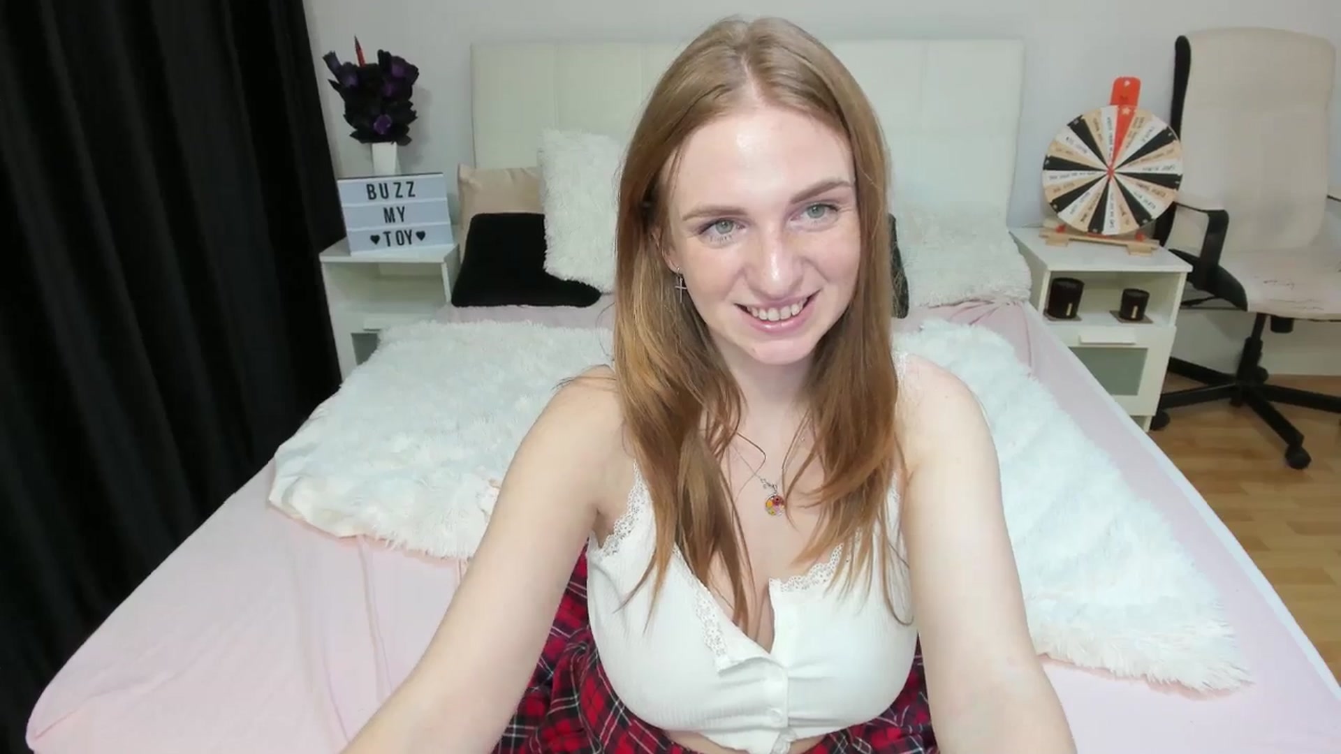 Gallery image thumbnail from Letti_TheFox's myfreecams stream on, 01/28/2026, 11:58 image 3 of 20