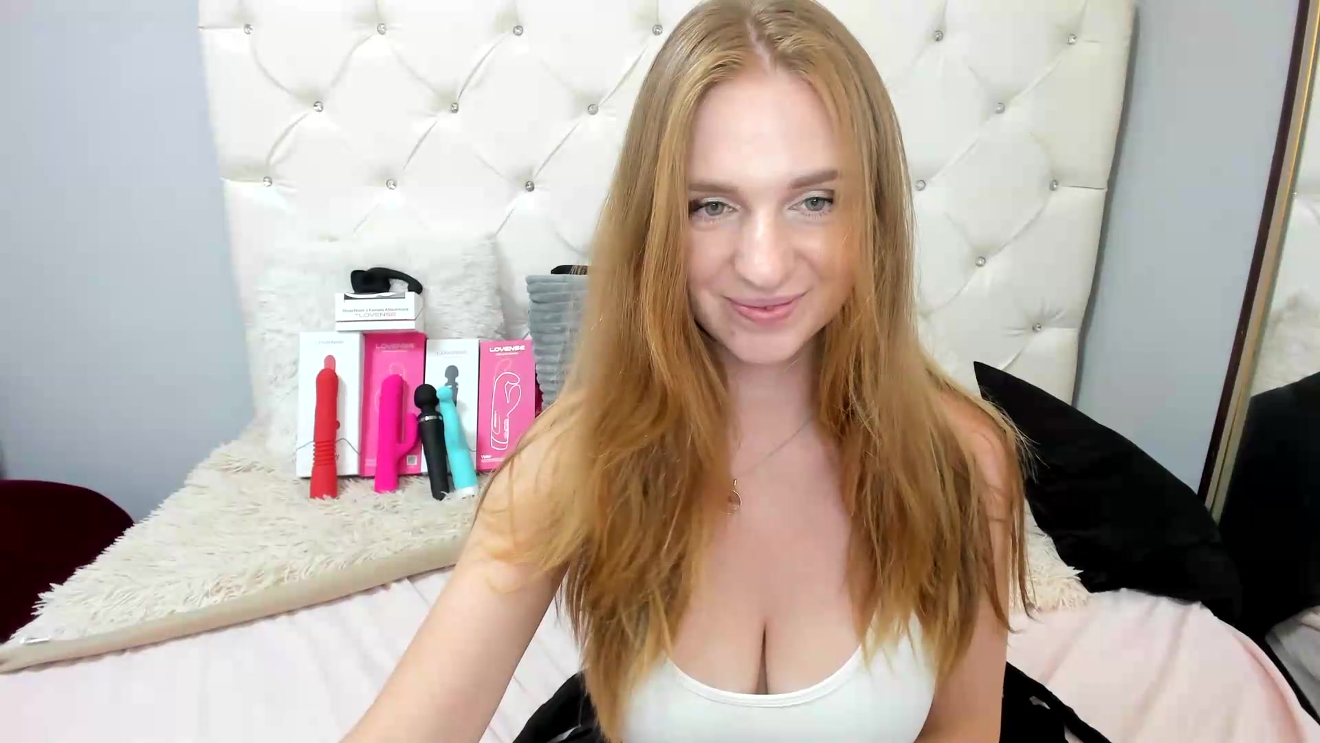 Gallery image thumbnail from Letti_TheFox's myfreecams stream on, 09/01/2026, 09:18 image 14 of 20