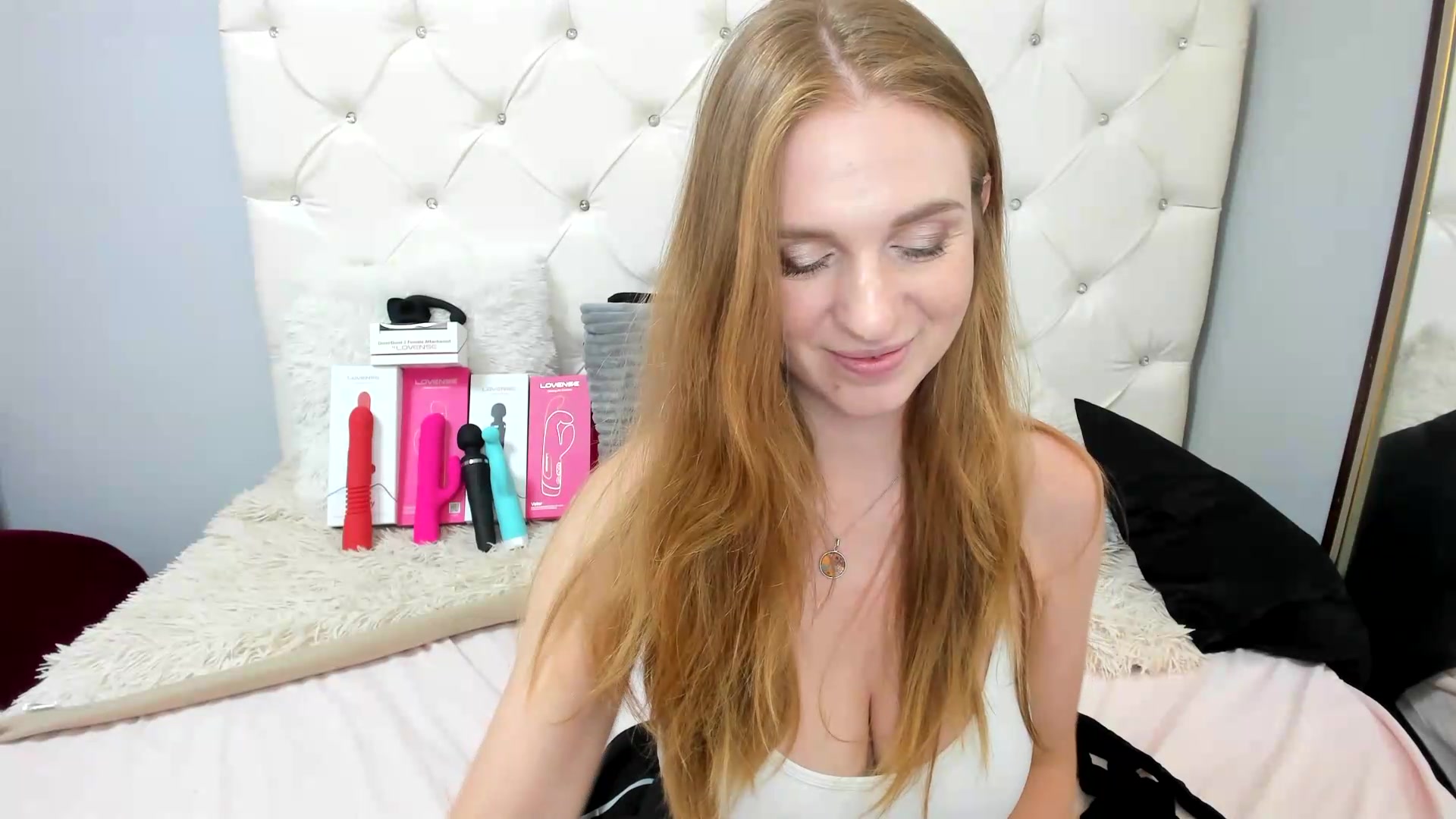 Gallery image thumbnail from Letti_TheFox's myfreecams stream on, 09/01/2026, 09:18 image 18 of 20