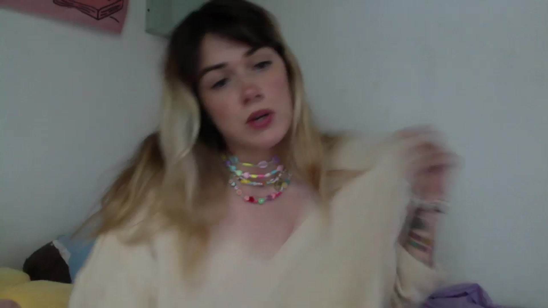Gallery image thumbnail from Levanabanana's myfreecams stream on, 01/12/2024, 09:31 image 11 of 20