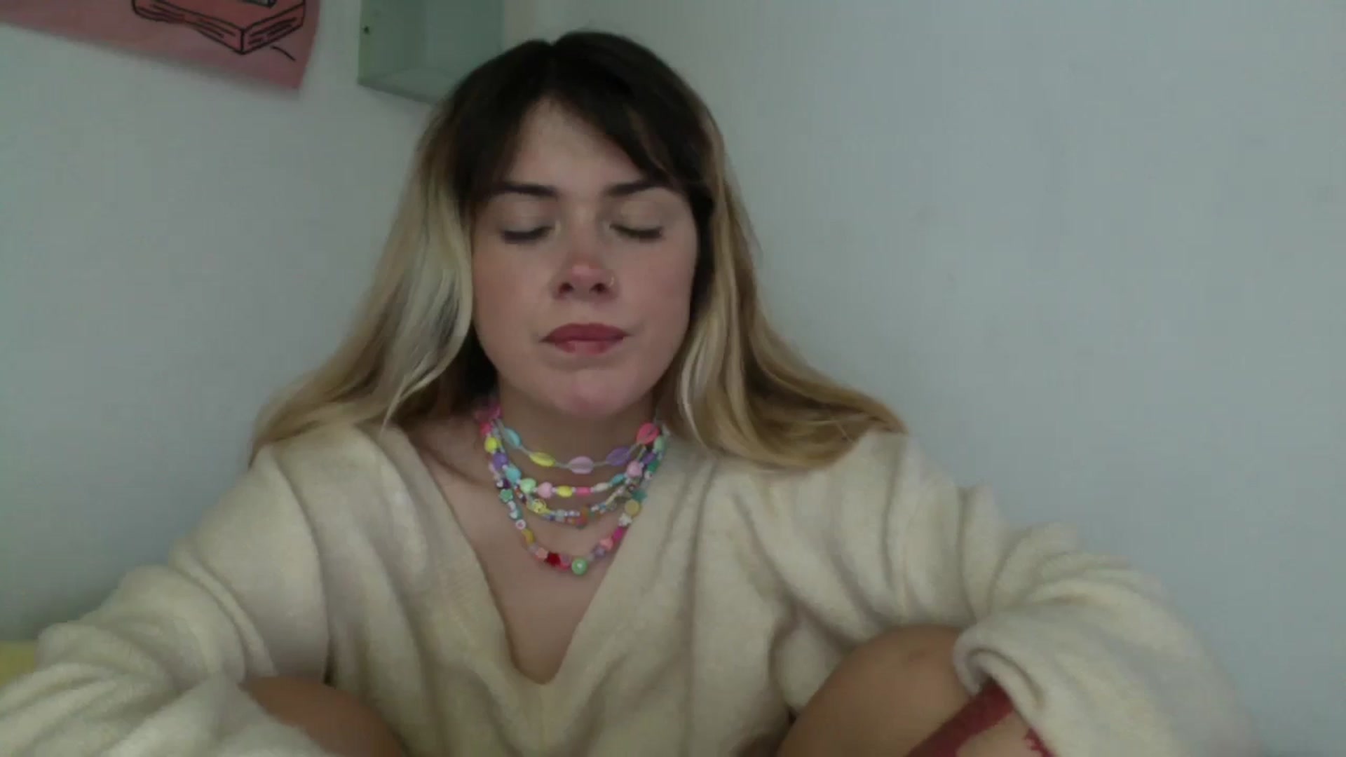 Gallery image thumbnail from Levanabanana's myfreecams stream on, 01/12/2024, 09:31 image 10 of 20