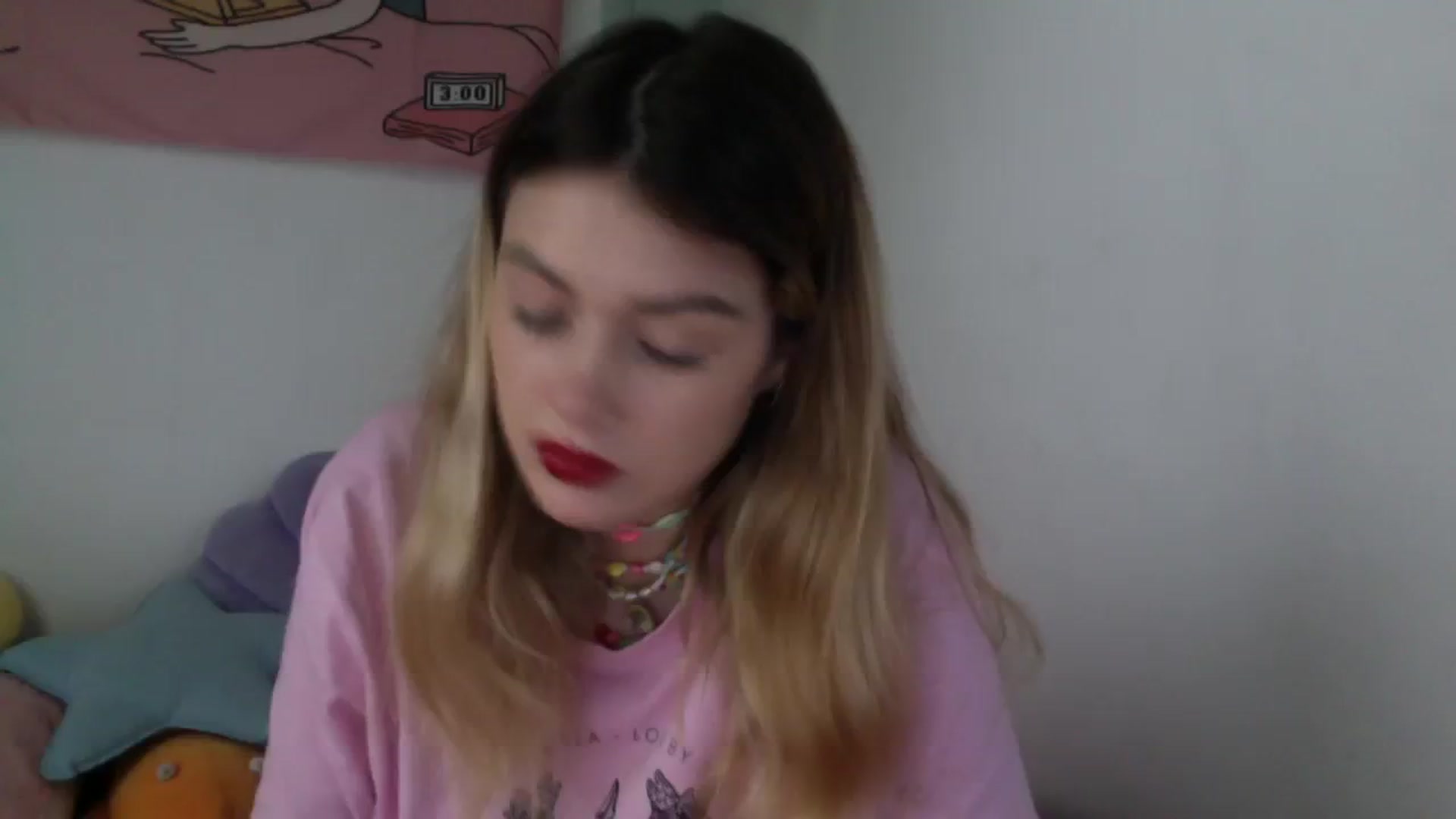 Gallery image thumbnail from Levanabanana's myfreecams stream on, 01/16/2024, 09:57 image 9 of 20