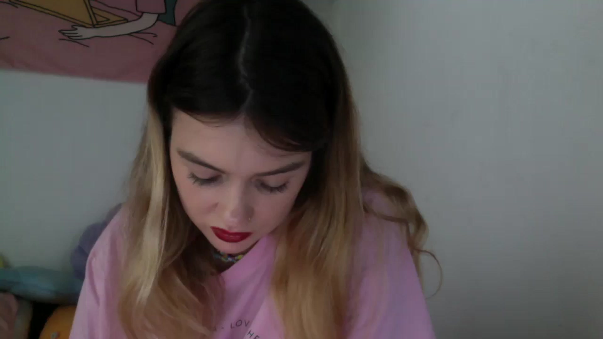 Gallery image thumbnail from Levanabanana's myfreecams stream on, 01/16/2024, 09:57 image 16 of 20
