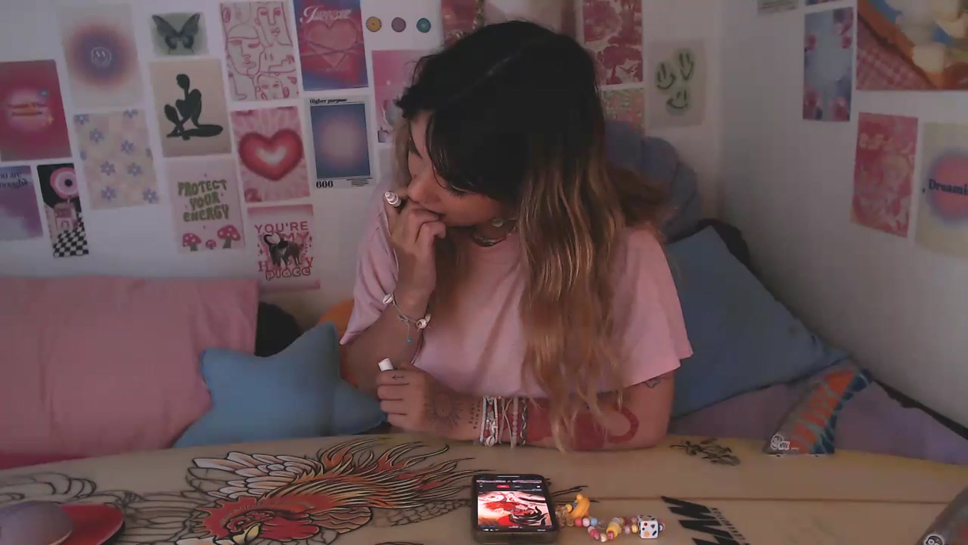 Gallery image thumbnail from Levanabanana's myfreecams stream on, 01/25/2024, 09:36 image 2 of 20