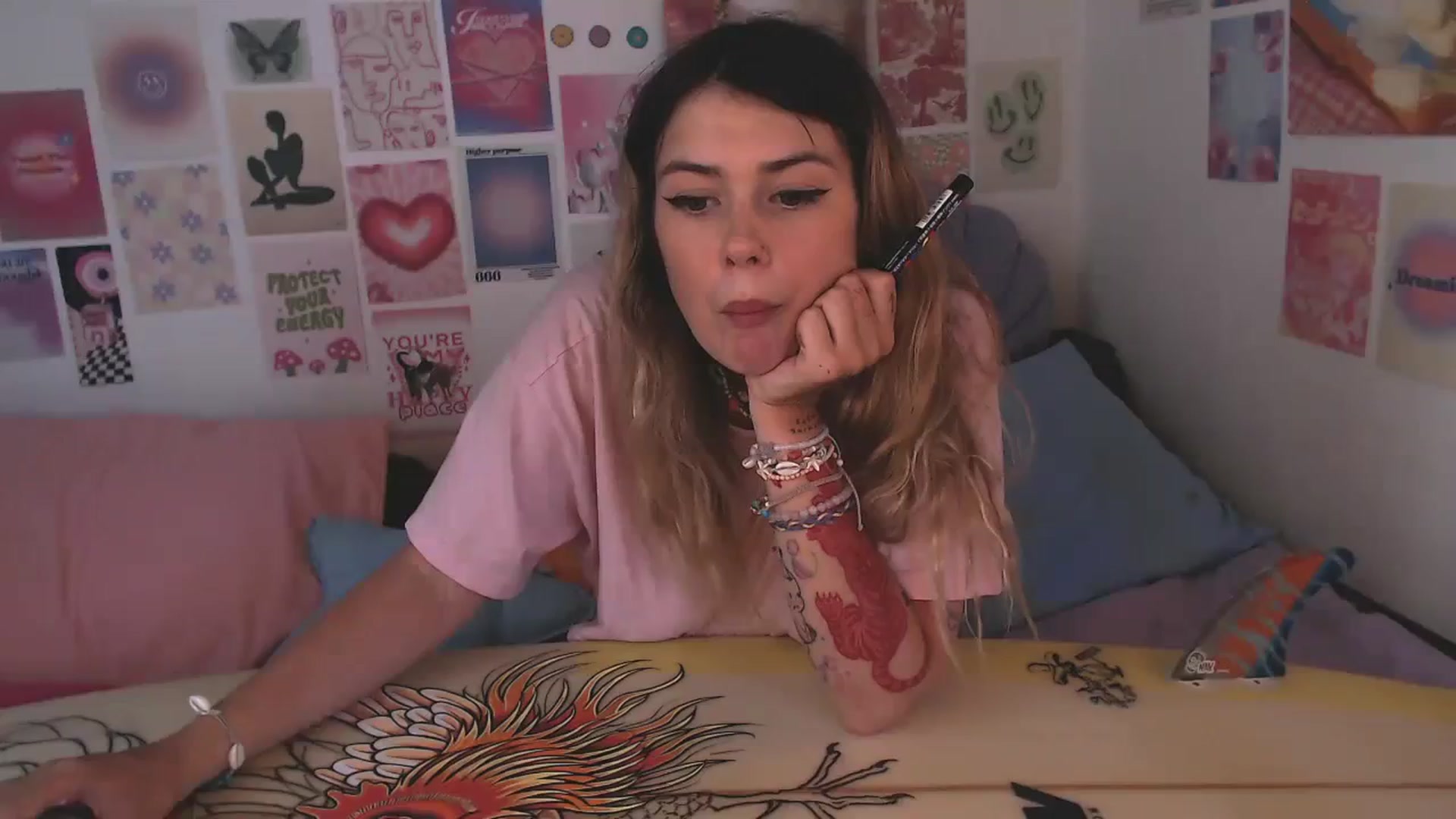Gallery image thumbnail from Levanabanana's myfreecams stream on, 01/25/2024, 09:36 image 1 of 20