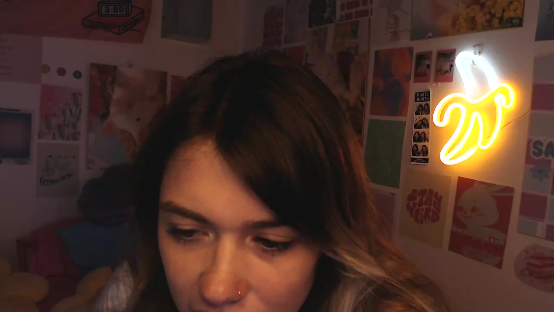 Gallery image thumbnail from Levanabanana's myfreecams stream on, 03/20/2024, 10:20 image 8 of 20