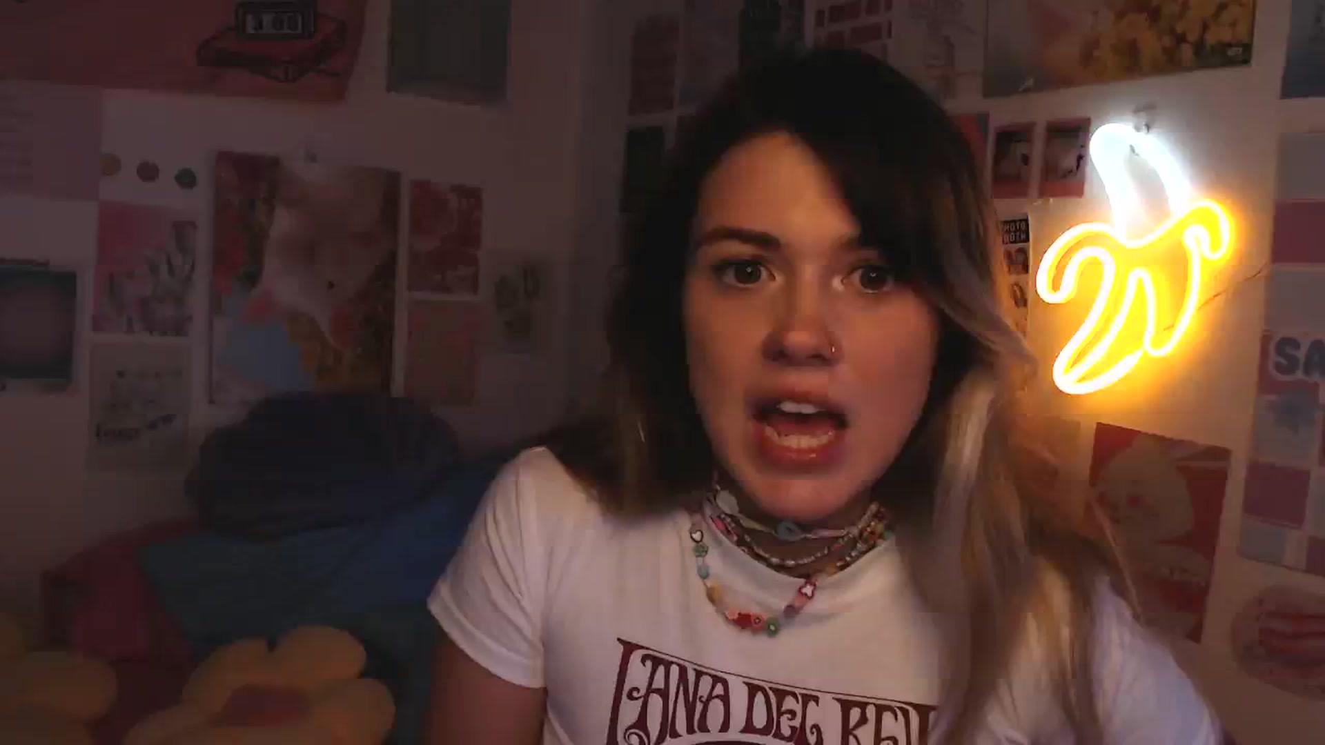 Gallery image thumbnail from Levanabanana's myfreecams stream on, 03/20/2024, 10:20 image 5 of 20
